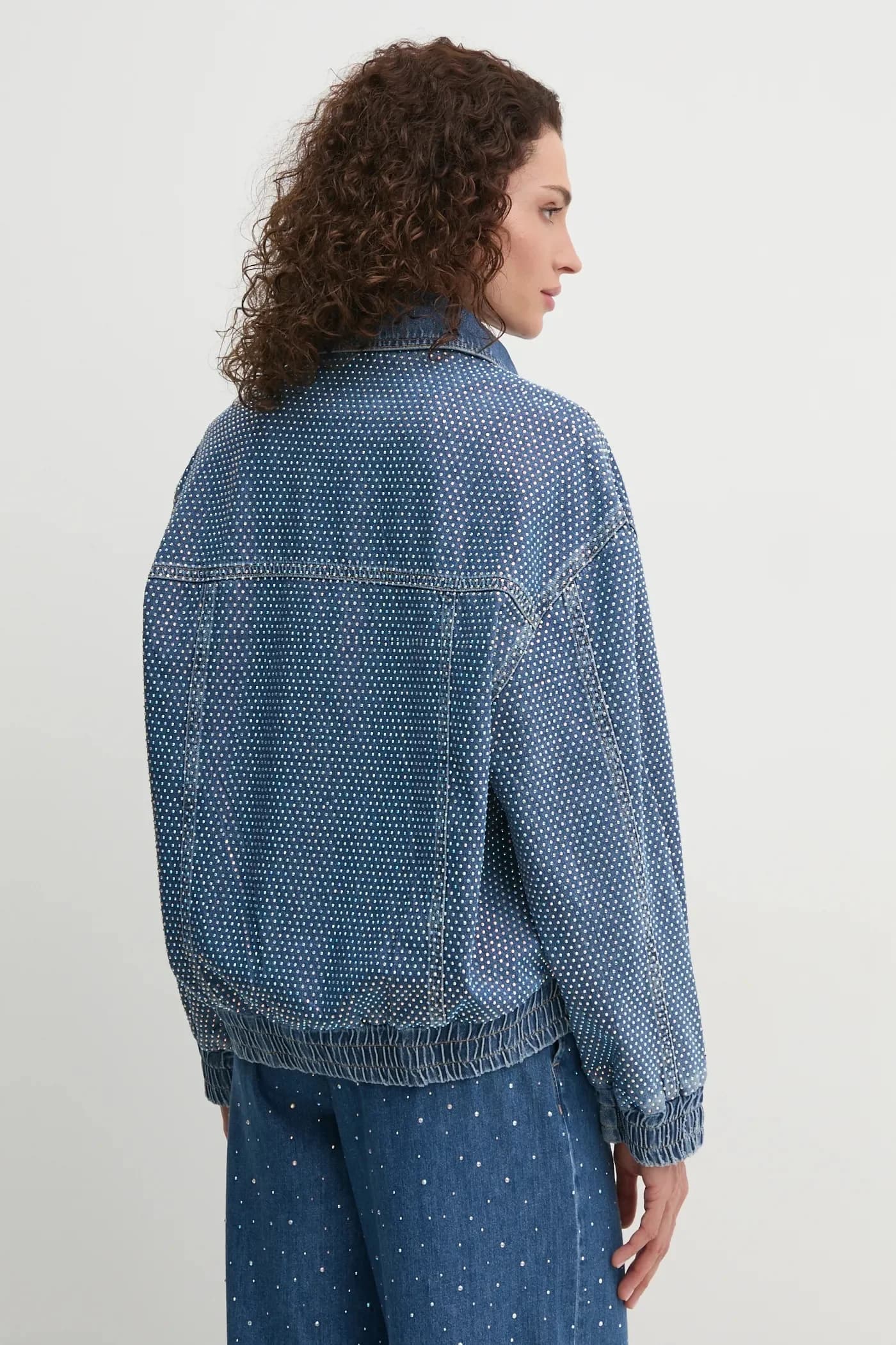 Джинсовая куртка - фото 3