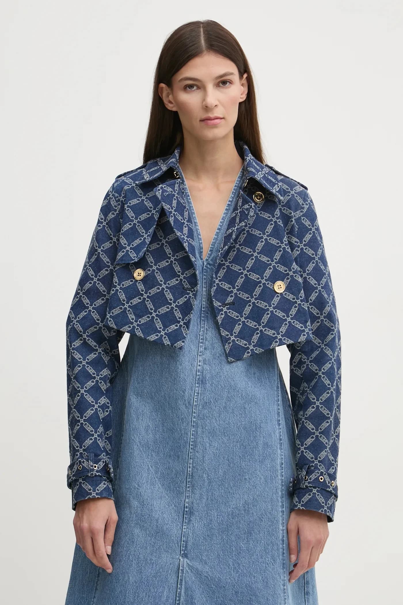 Креативная куртка из переработанного материала - фото 4