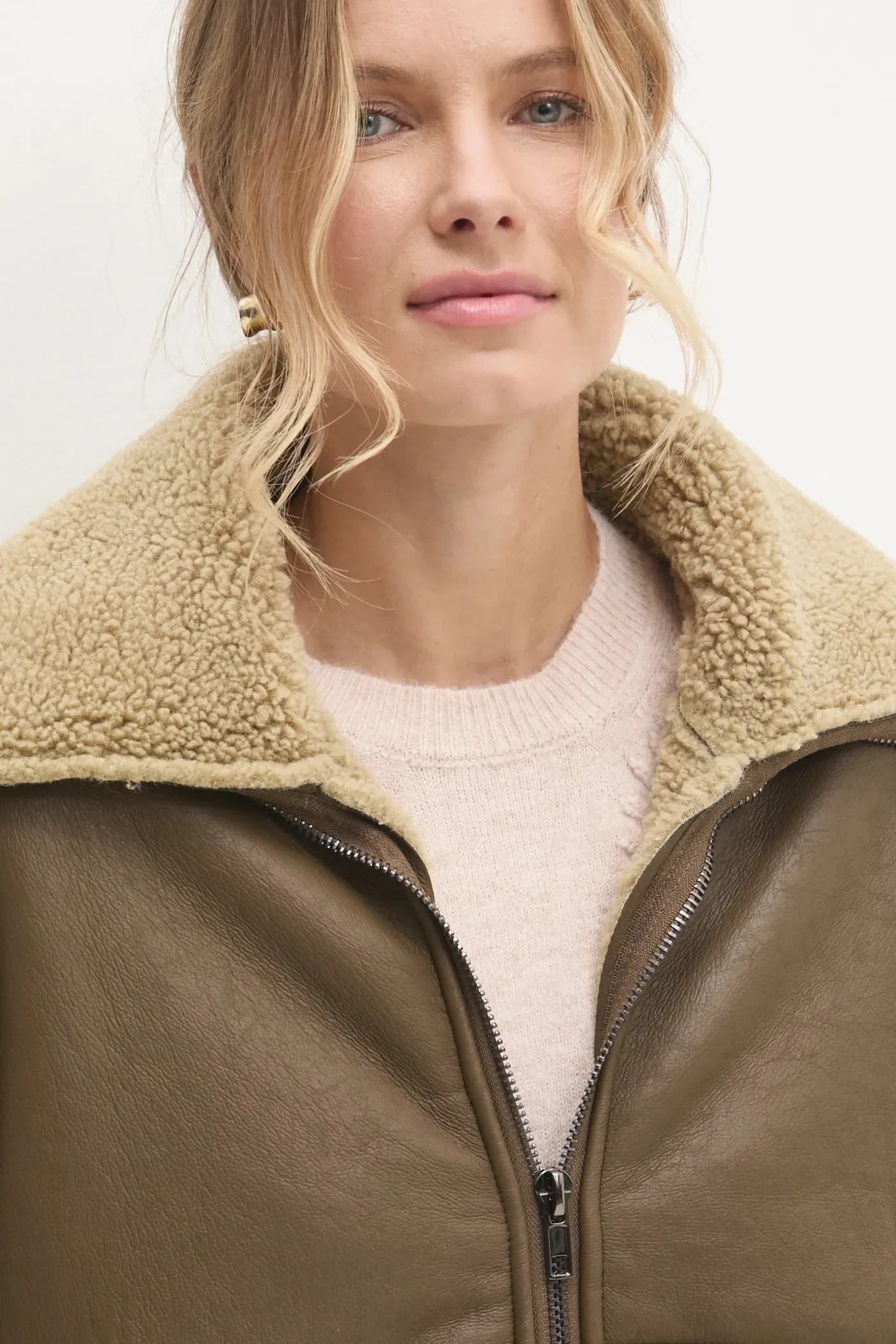 Куртка - фото 4