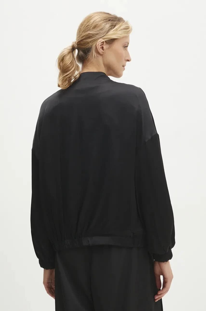 Куртка-бомбер - фото 3