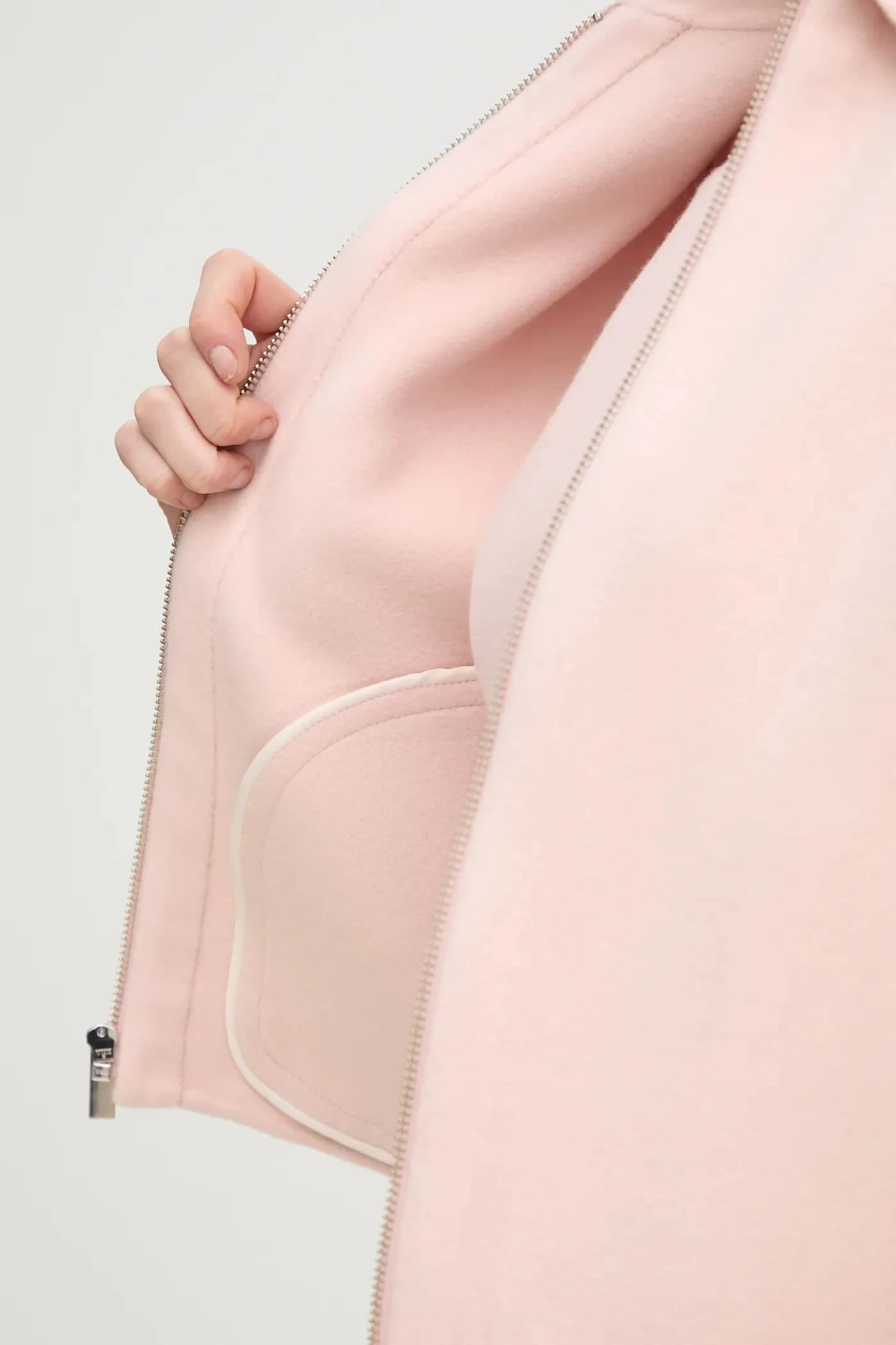 Шерстяная куртка - фото 7