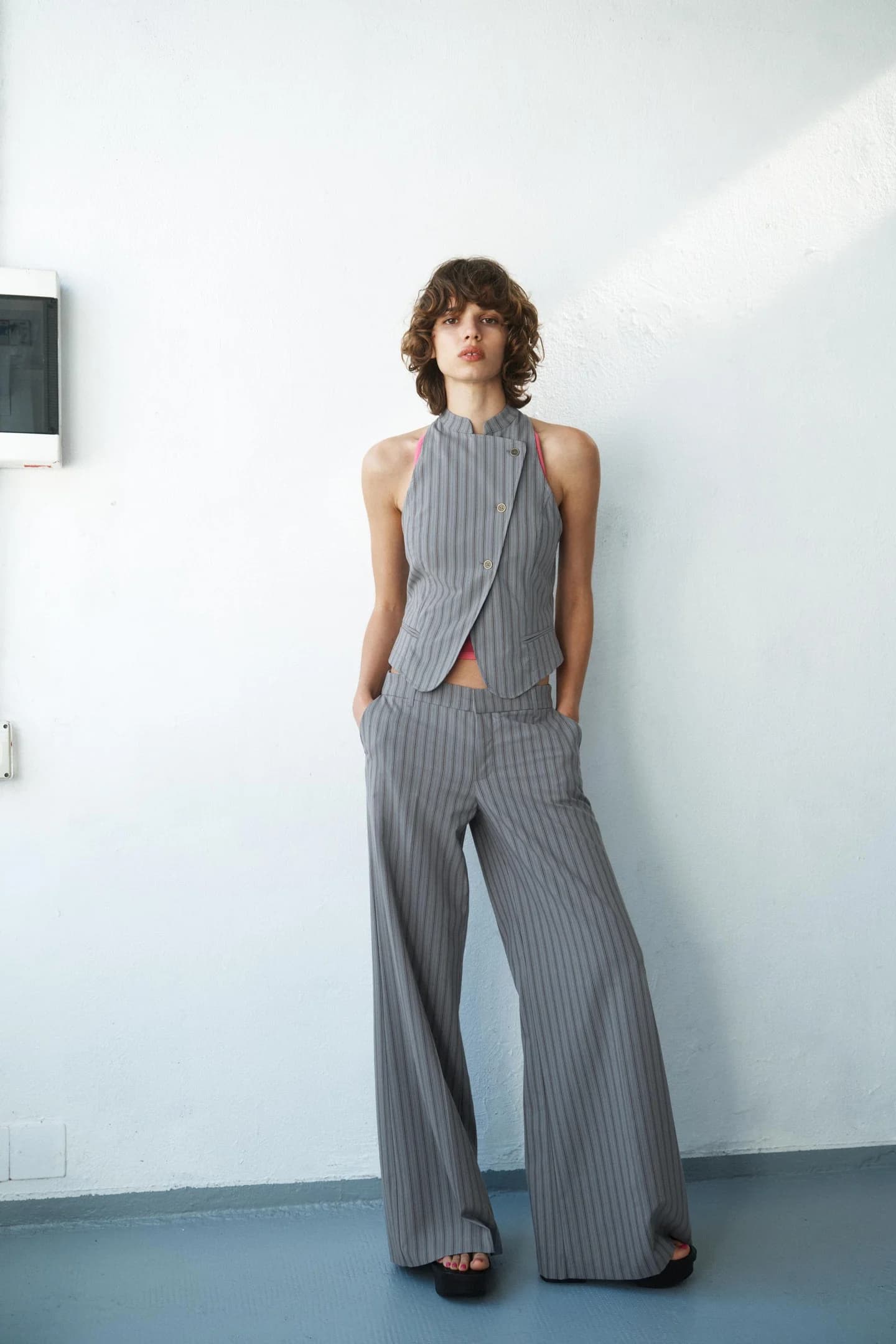 ЖИЛЕТ-КОНВЕРТ В ПОЛОСКУ