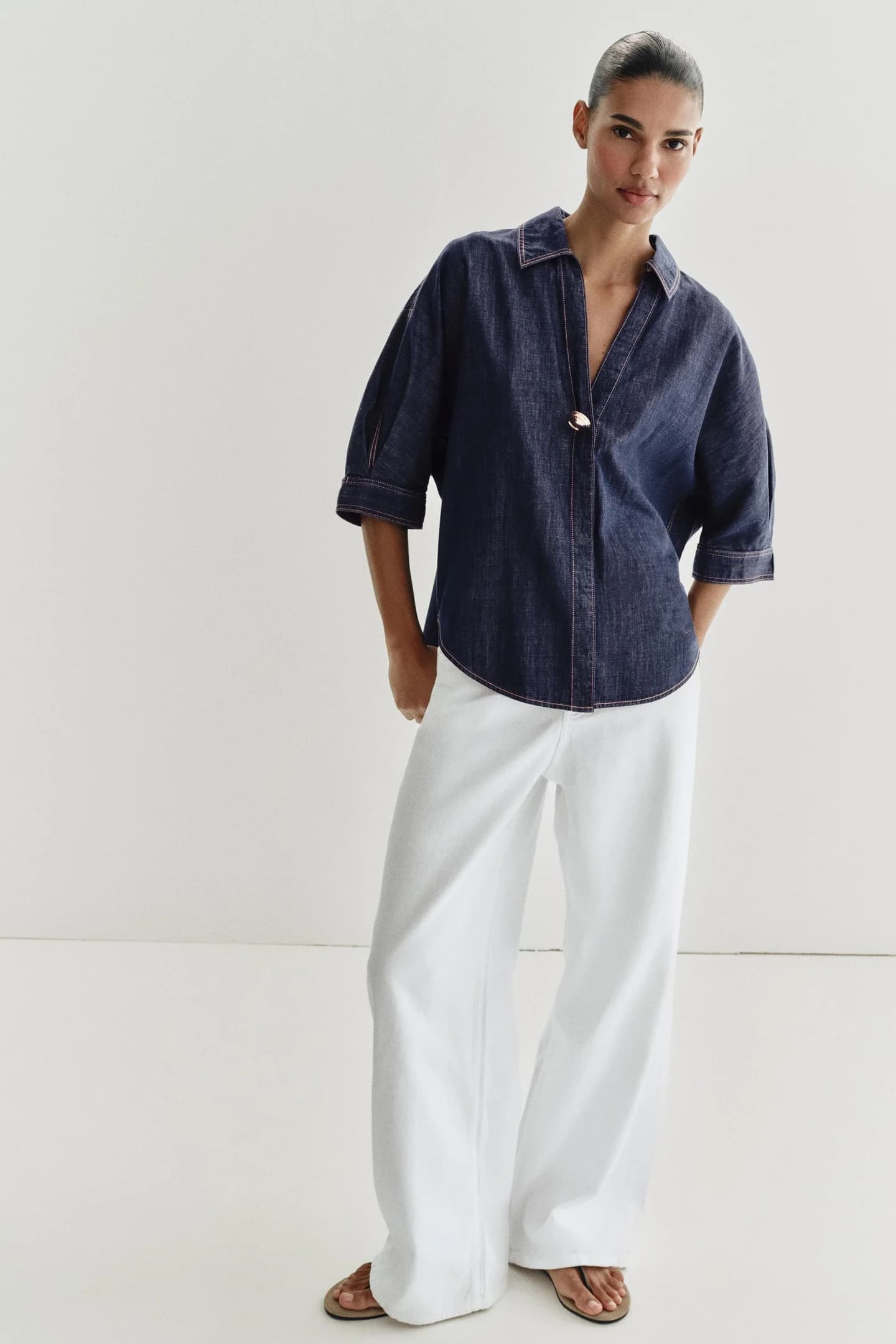 ДЖИНСОВАЯ РУБАШКА Z1975 С ЗОЛОТОЙ АППЛИКЦИЕЙ