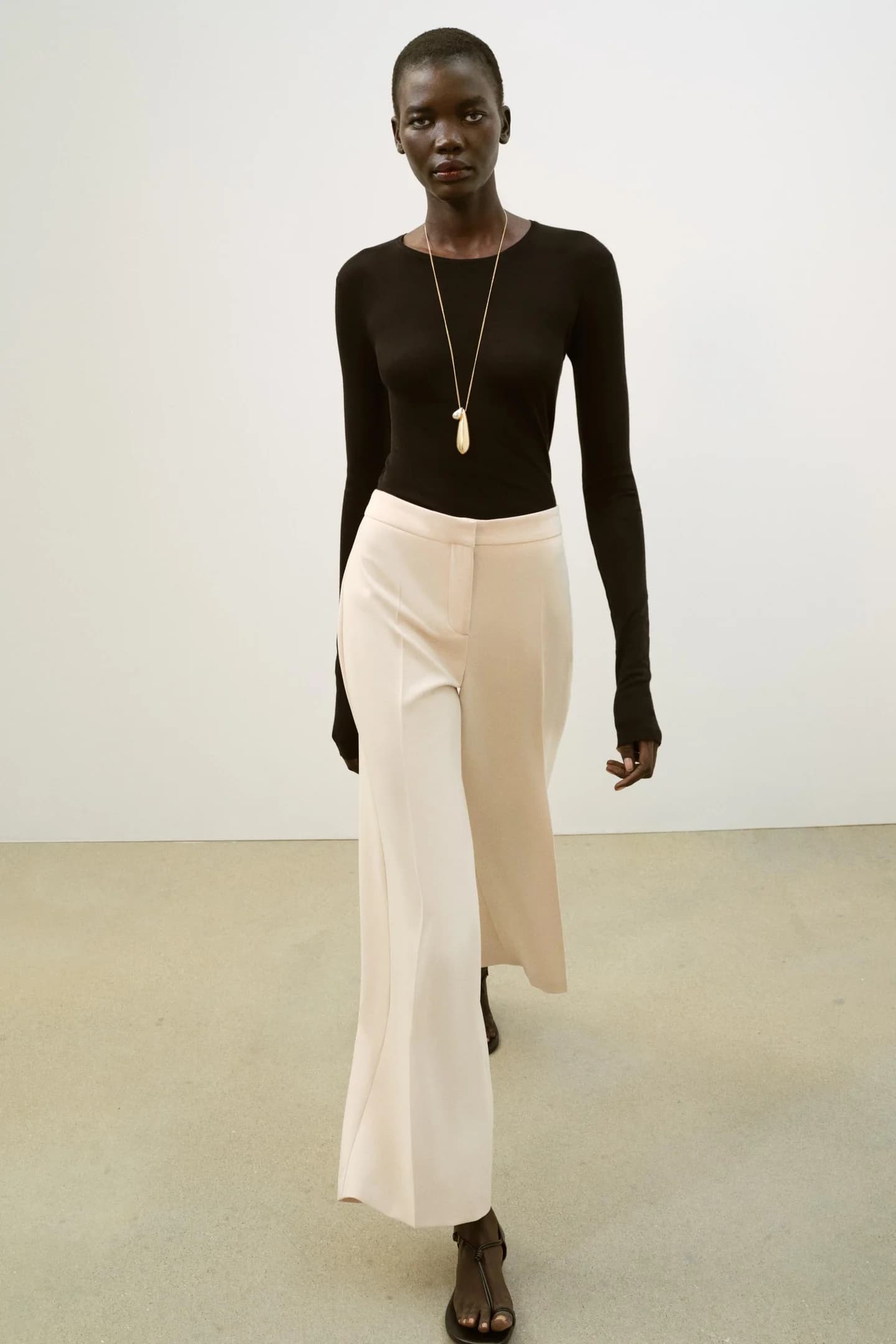 БРЮКИ ПРЯМОГО КРЮКА С ВЫСОКОЙ ПОСАДКОЙ - фото 2