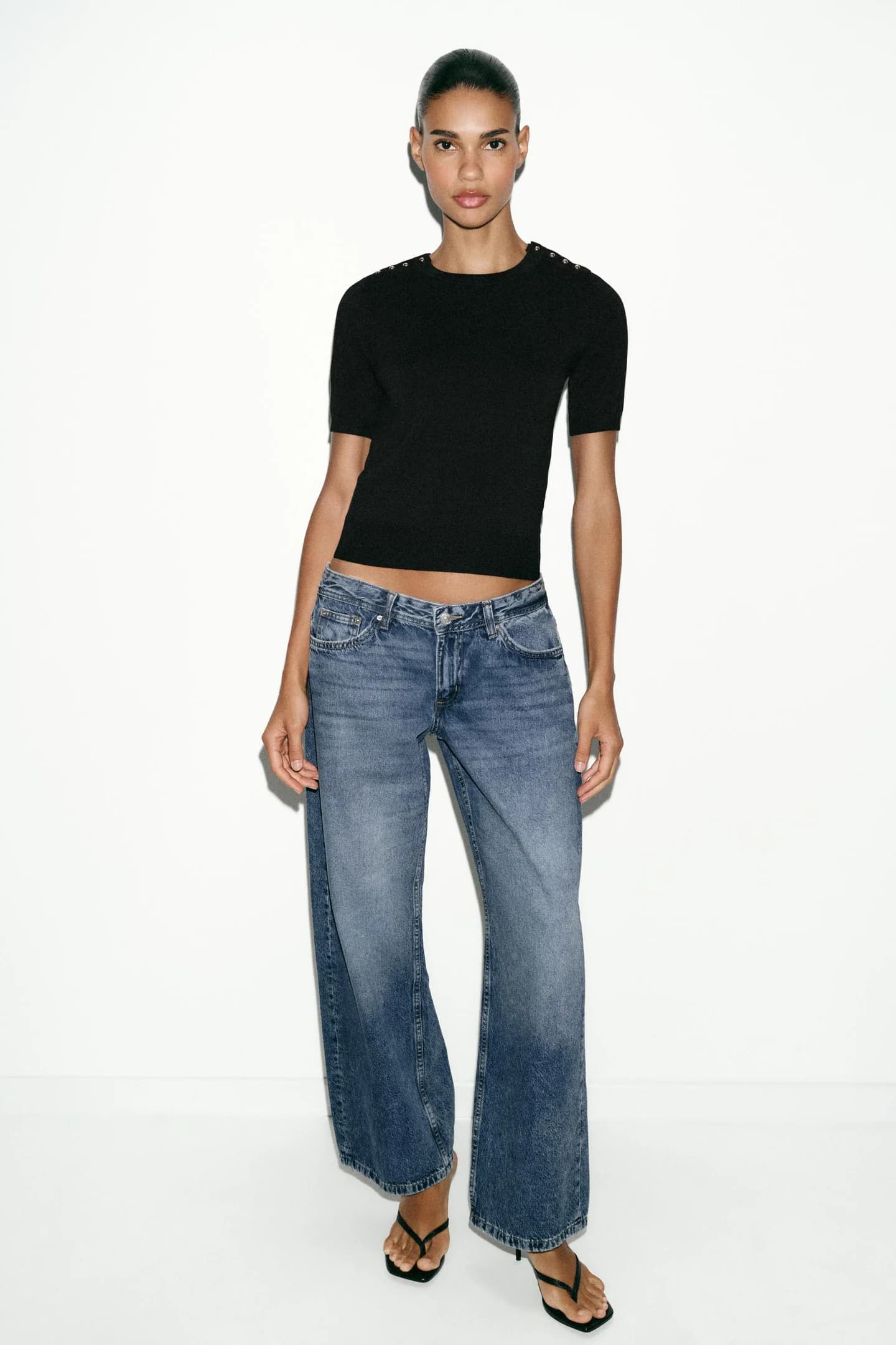 БАЗОВЫЙ СВИТЕР С КОРОТКИМИ РУКАВАМИ - фото 3