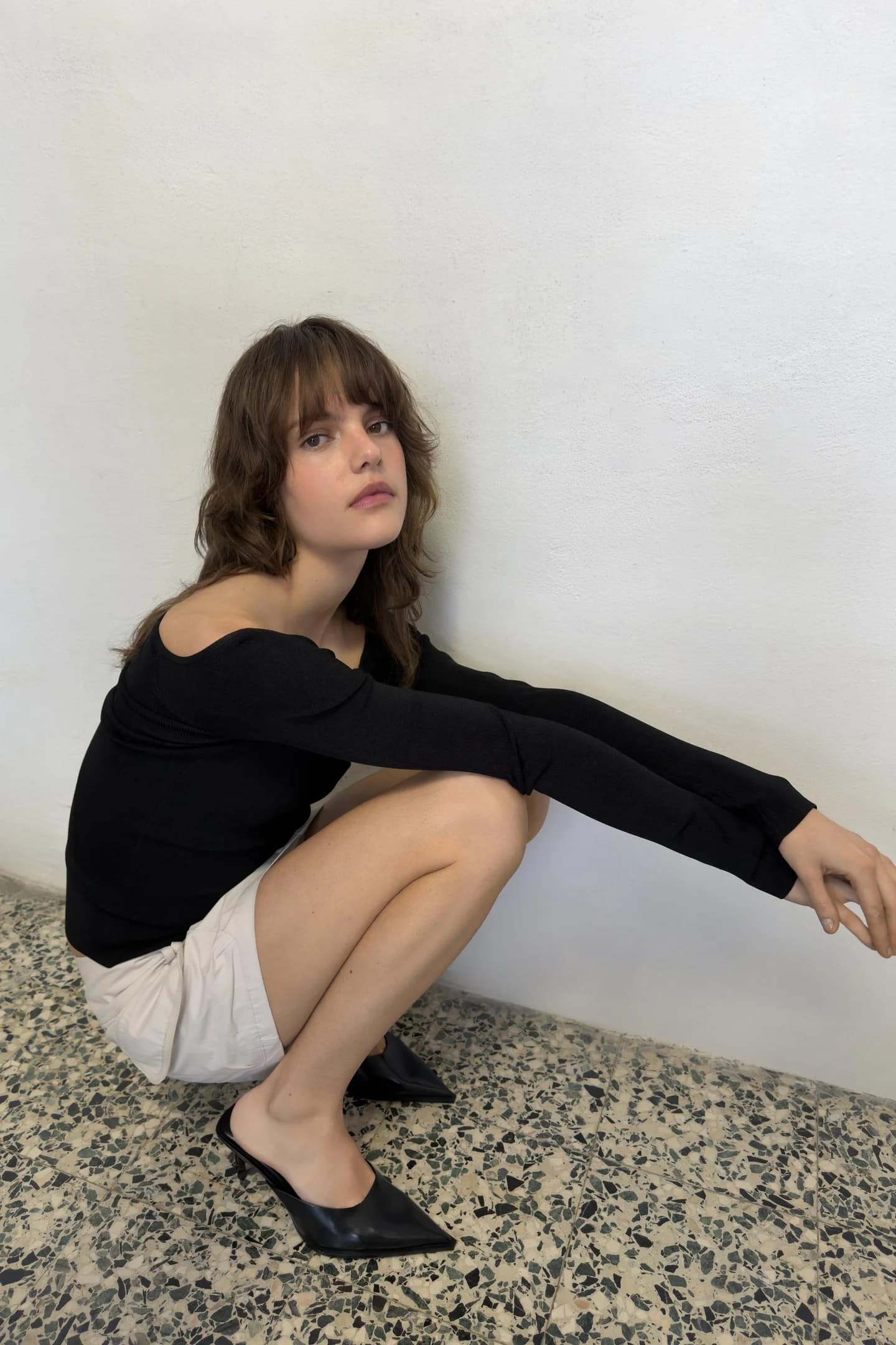 ВЫСОКИЕ БОТИНКИ С ОТКРЫТЫМ КАБЛУКОМ