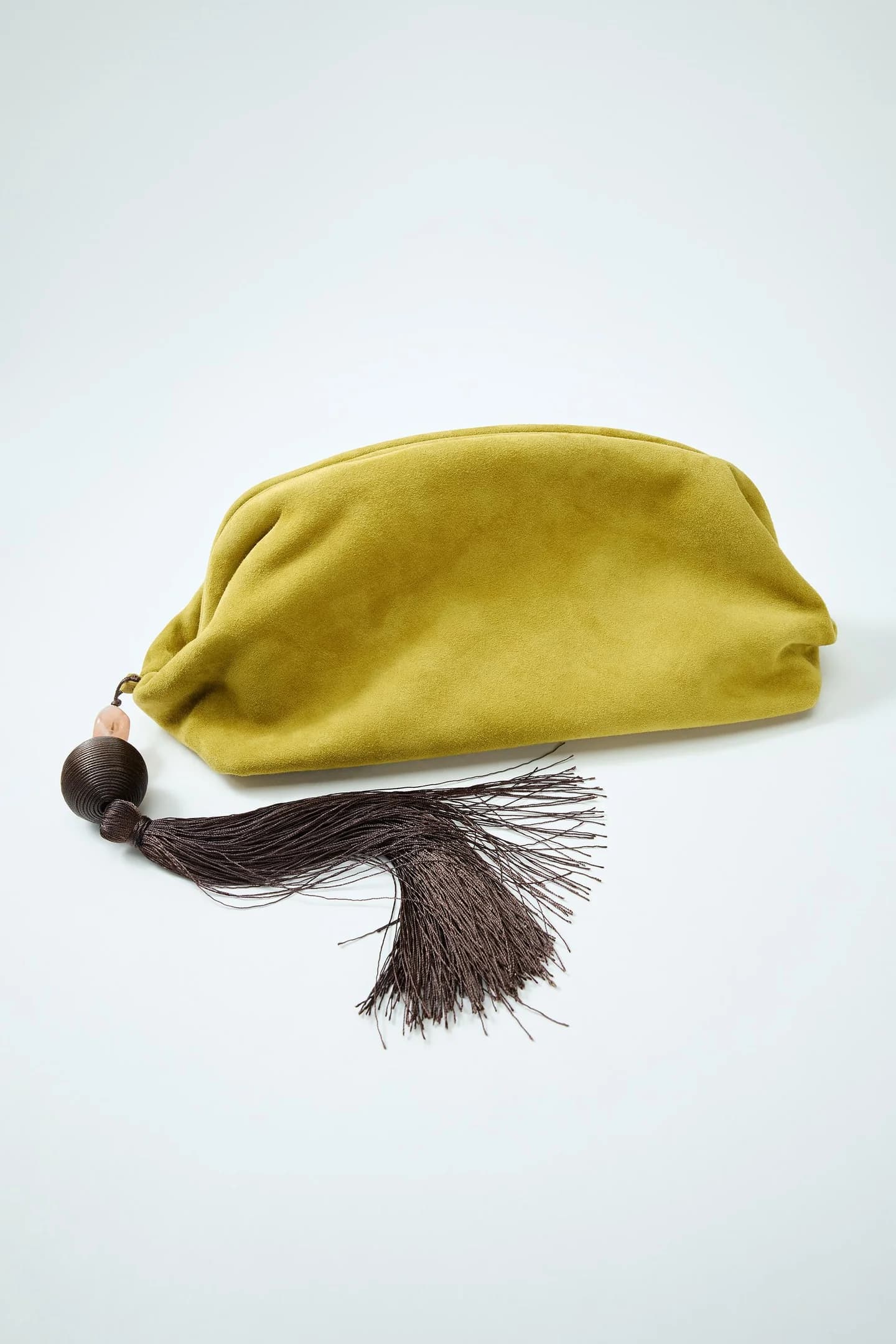 КОЖАНЫЙ Клатч с кисточкой