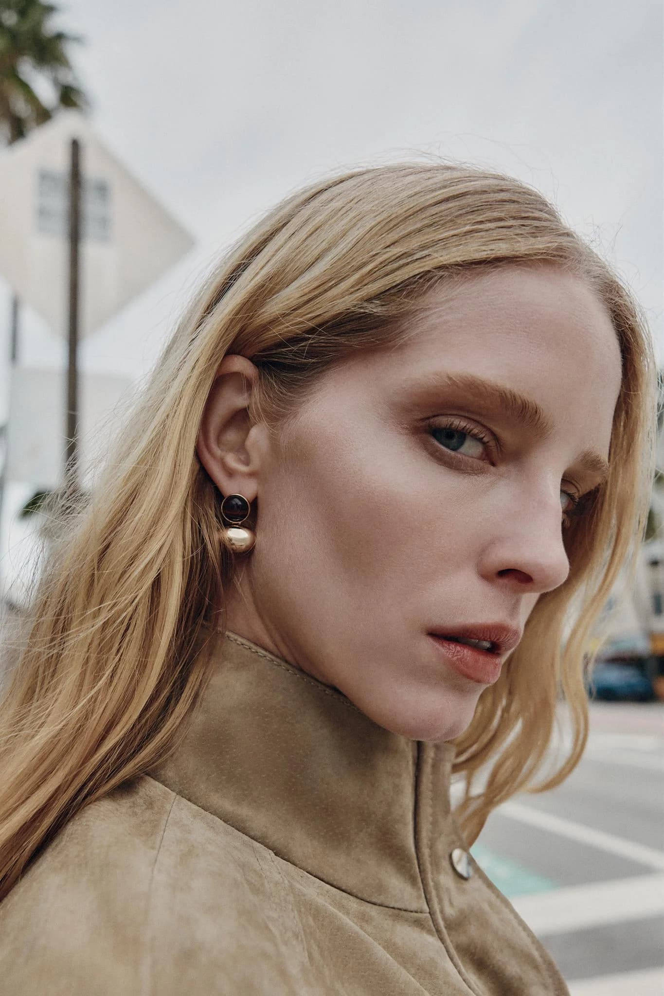 СЕРЬГИ С ДВОЙНЫМ ШАРОМ И КАМНЕМ - фото 2