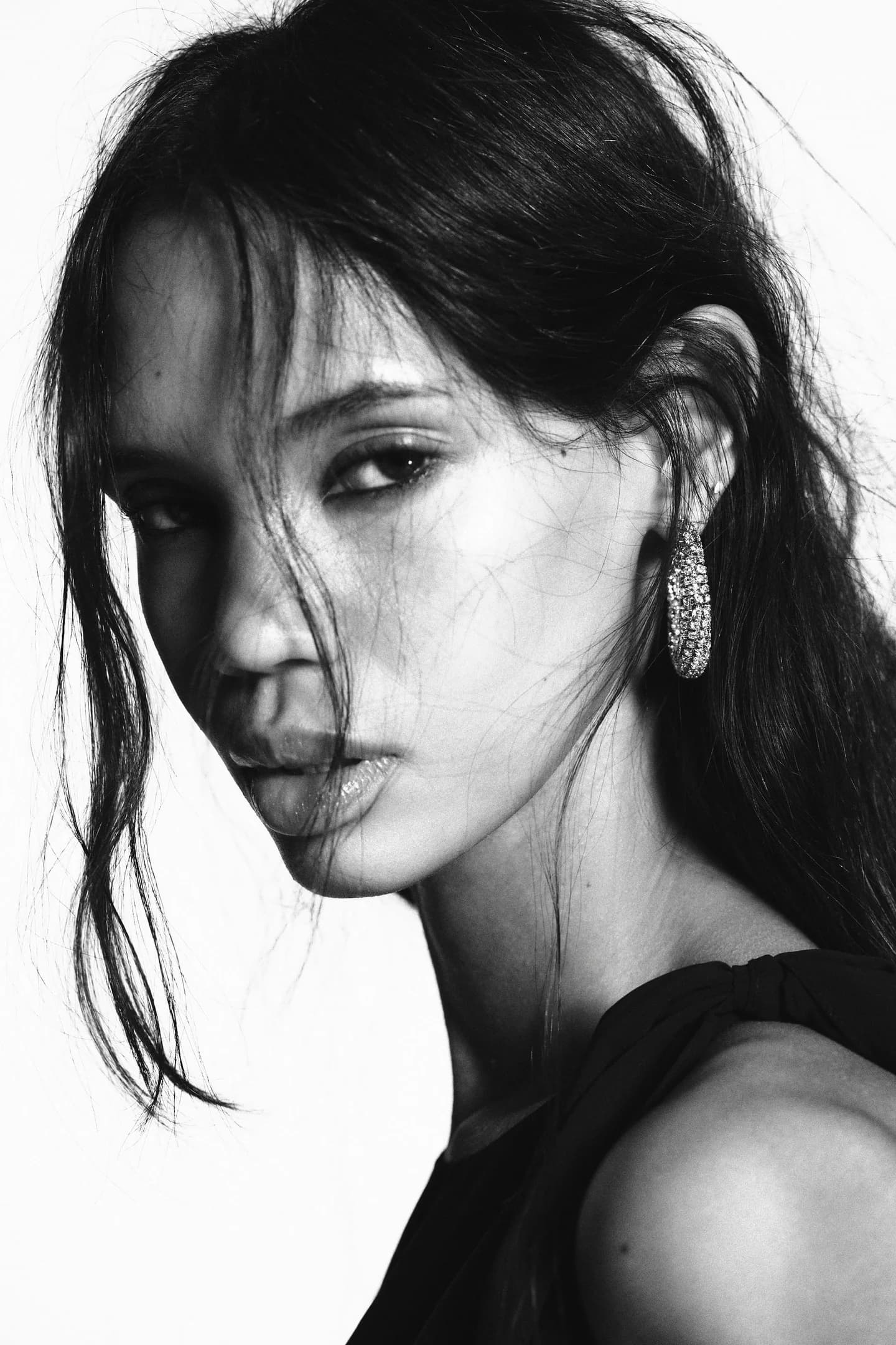 СЕРЬГИ ХОП С ЮВЕЛИРНЫМ ОТДЕЛЕНИЕМ - фото 2