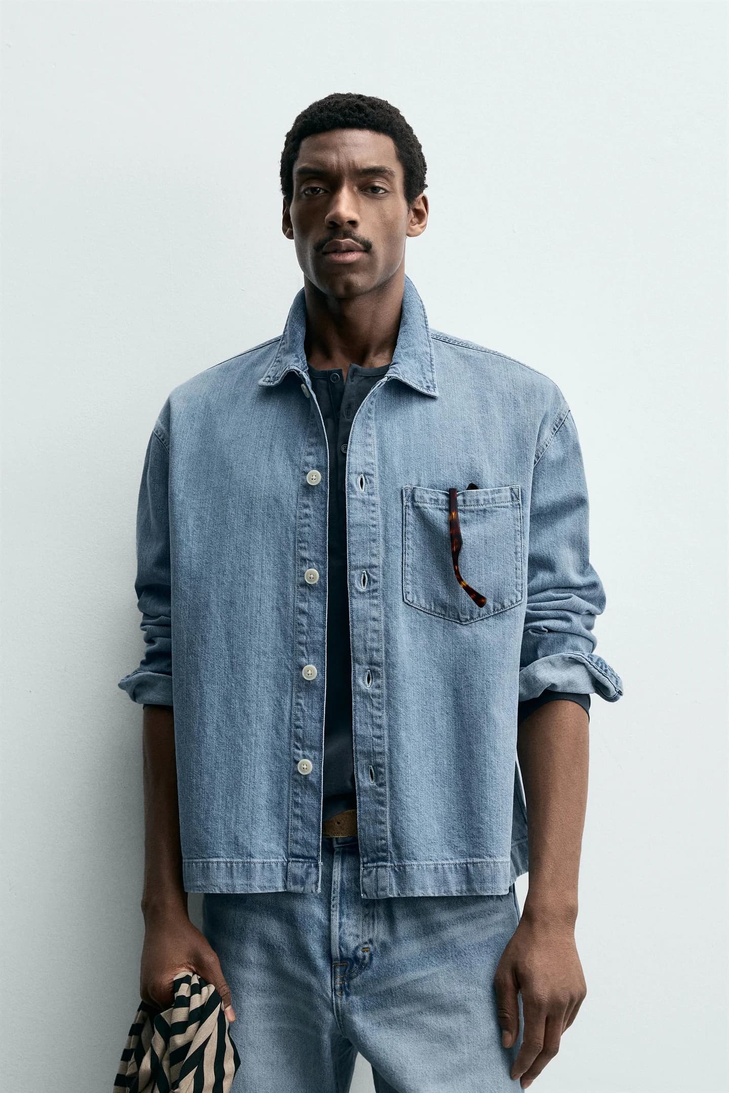 ДЖИНСОВАЯ РУБАШКА - фото 2