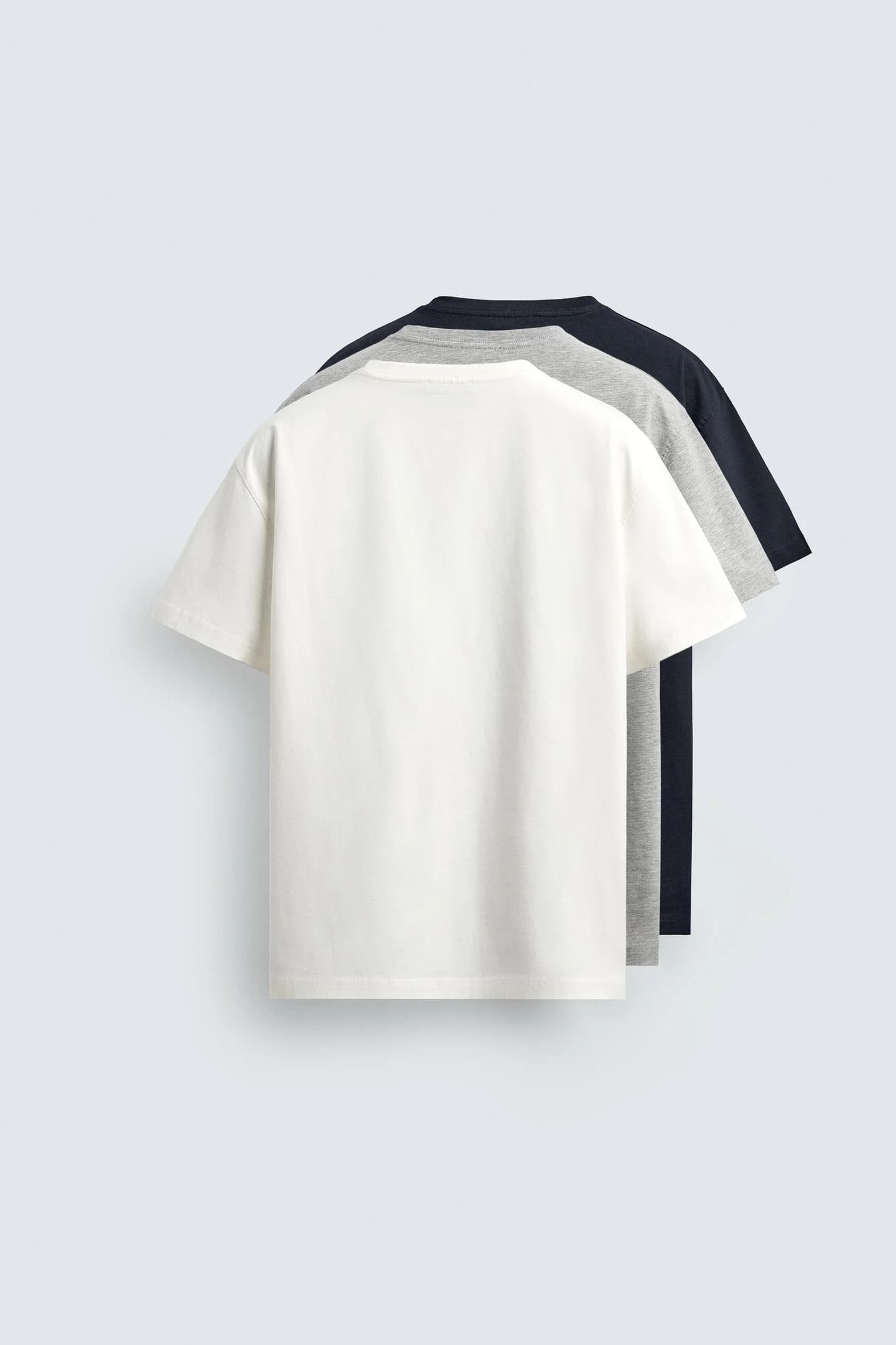 НАБОР ИЗ 3 БАЗОВЫХ ФУТБОЛОК СРЕДНЕГО ВЕСА - фото 2