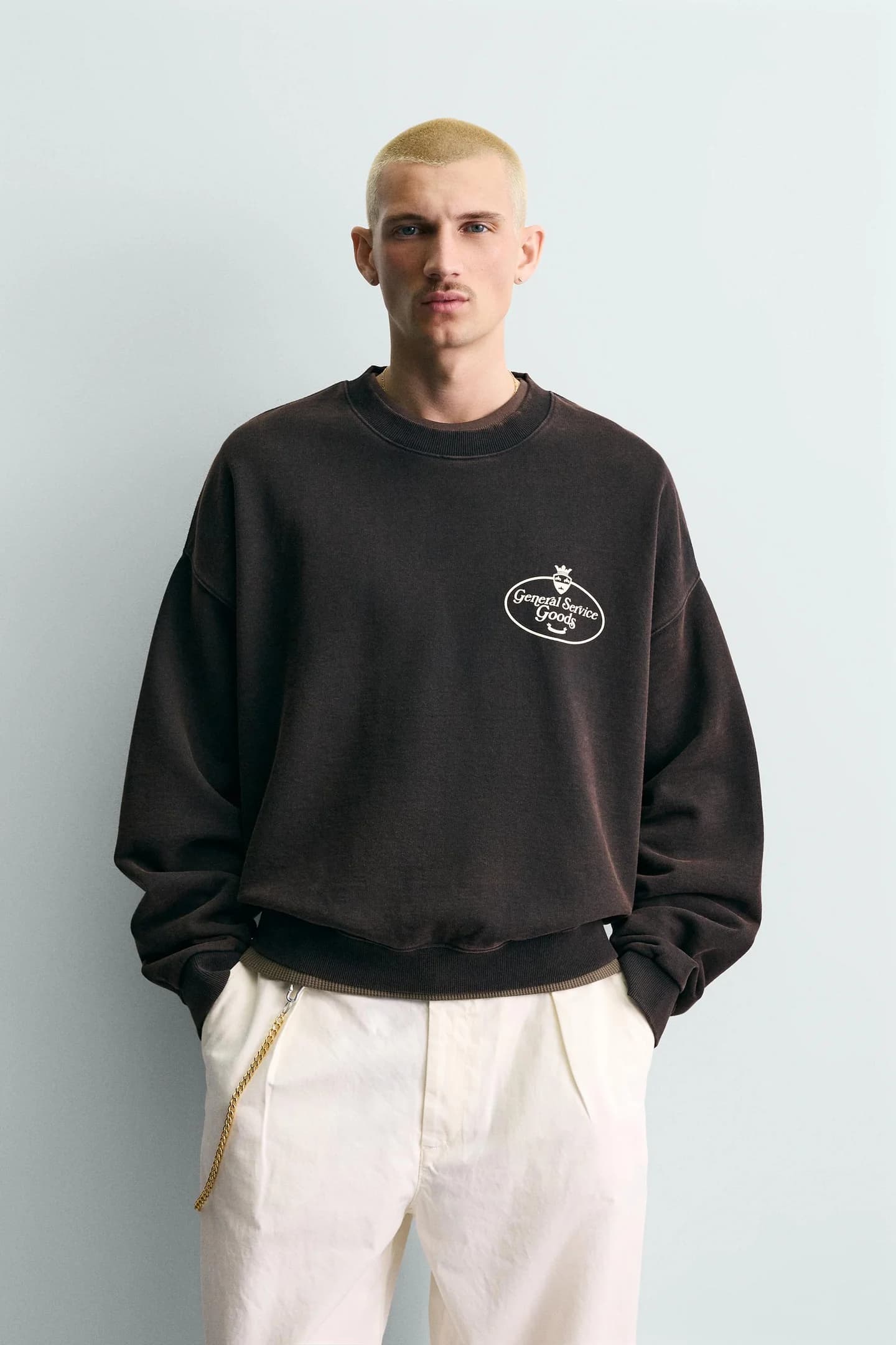 СВИТШОТ С ЭФФЕКТОМ СТИРКИ И ПРИНТАМИ