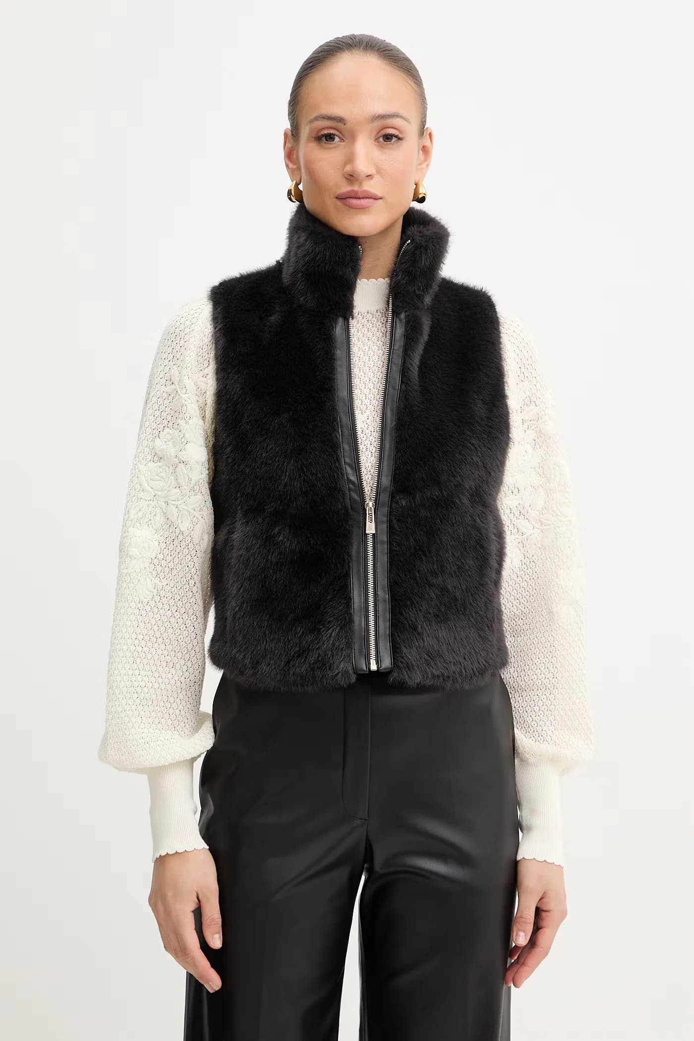 Без рукавов