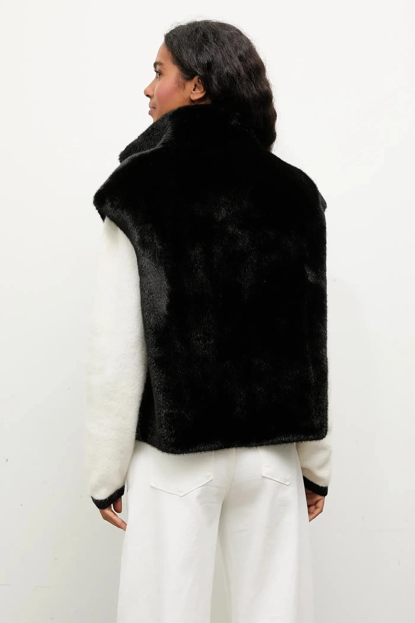 Без рукавов - фото 3