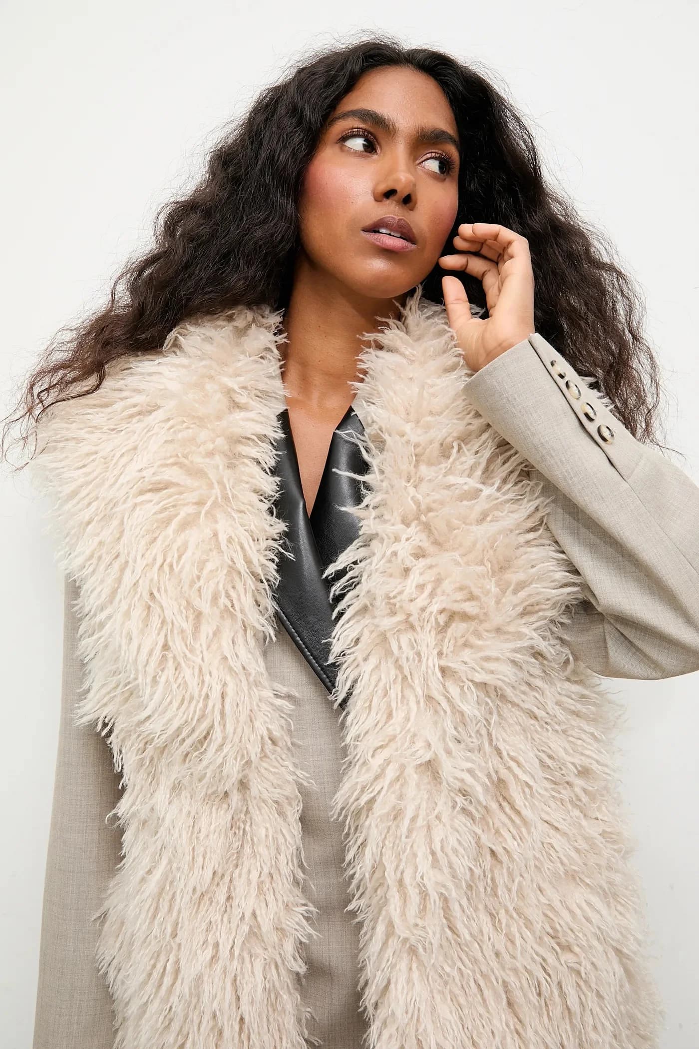 Без рукавов