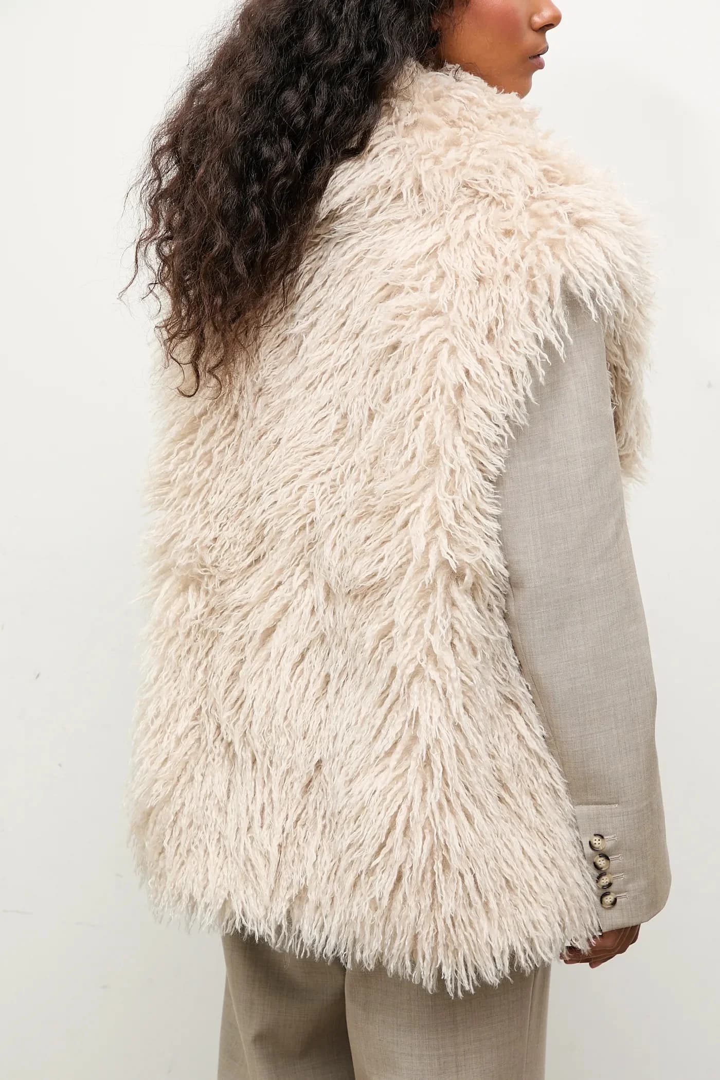 Без рукавов - фото 3