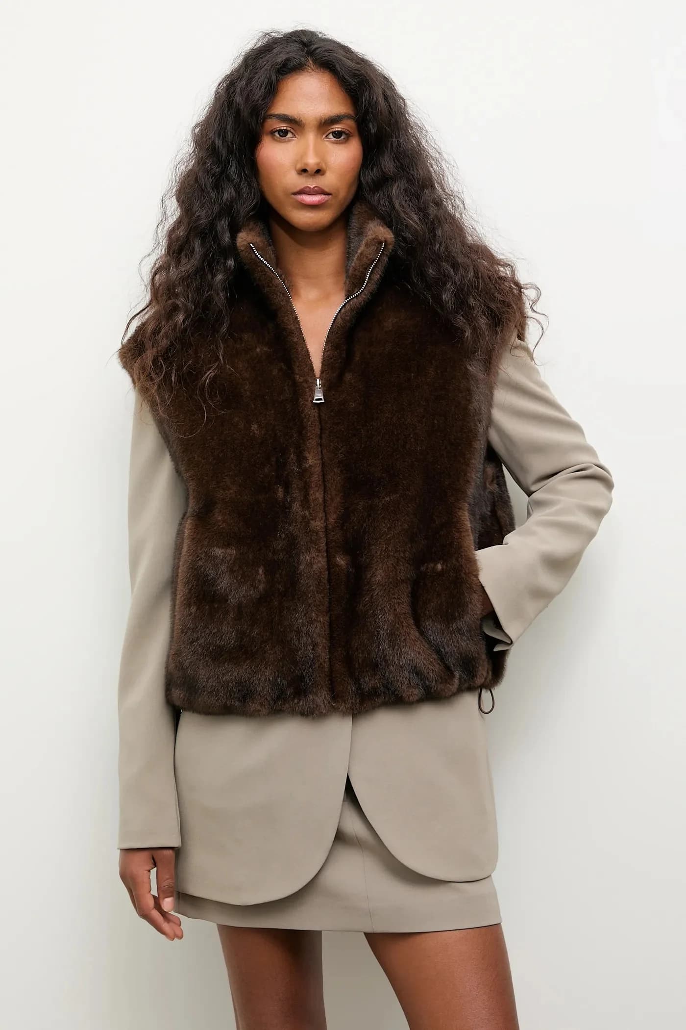 Без рукавов - фото 4