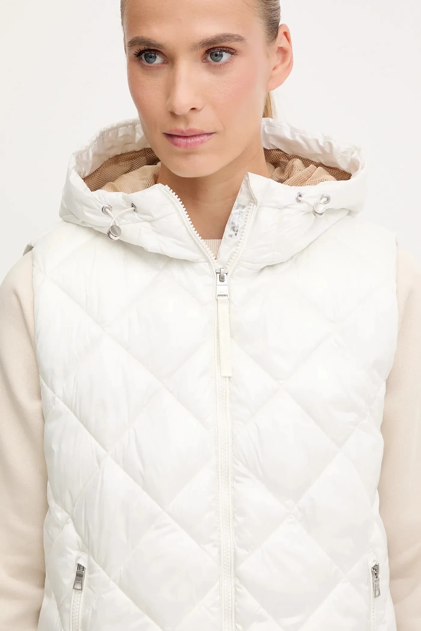 Без рукавов - фото 4