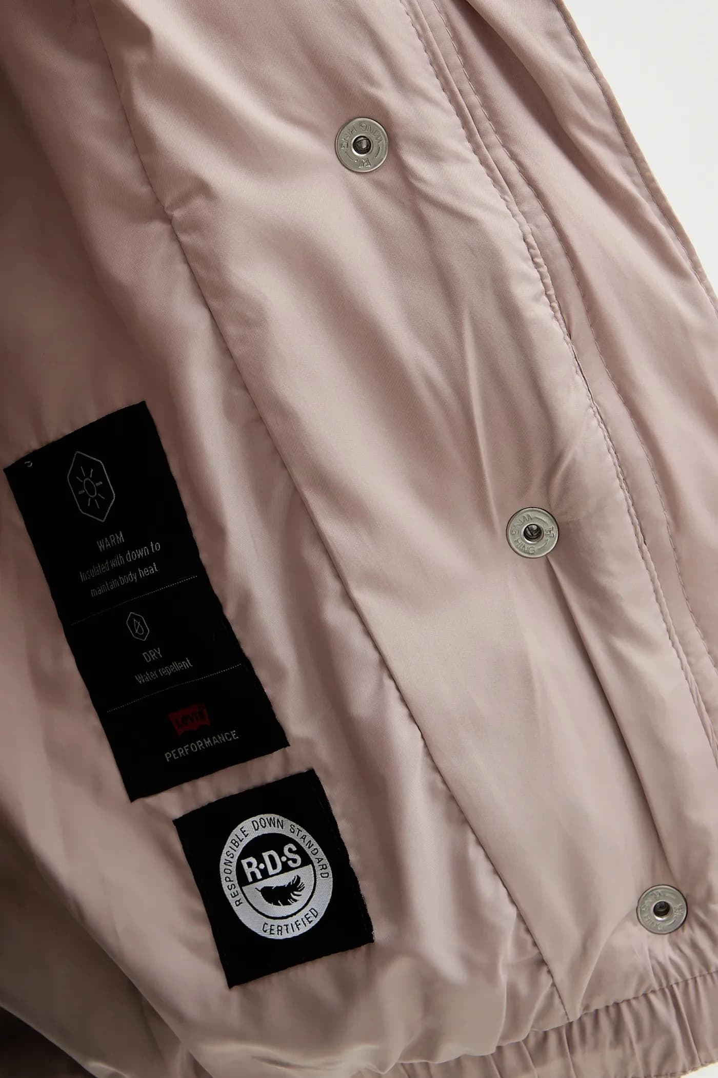 Пуховой жилет - фото 6