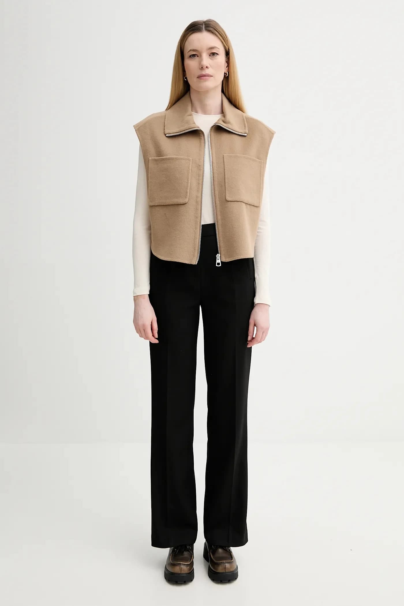 Жакет без рукавов из шерсти - фото 2