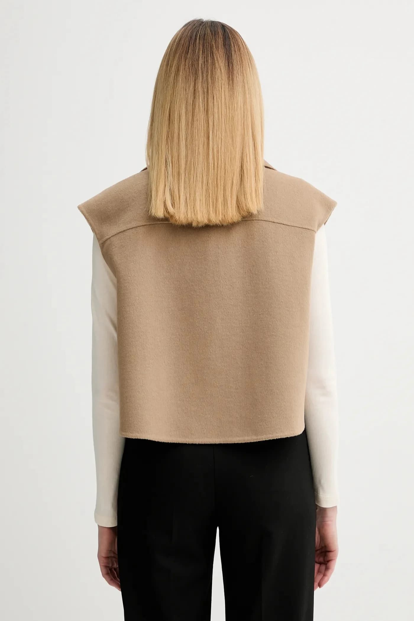 Жакет без рукавов из шерсти - фото 3