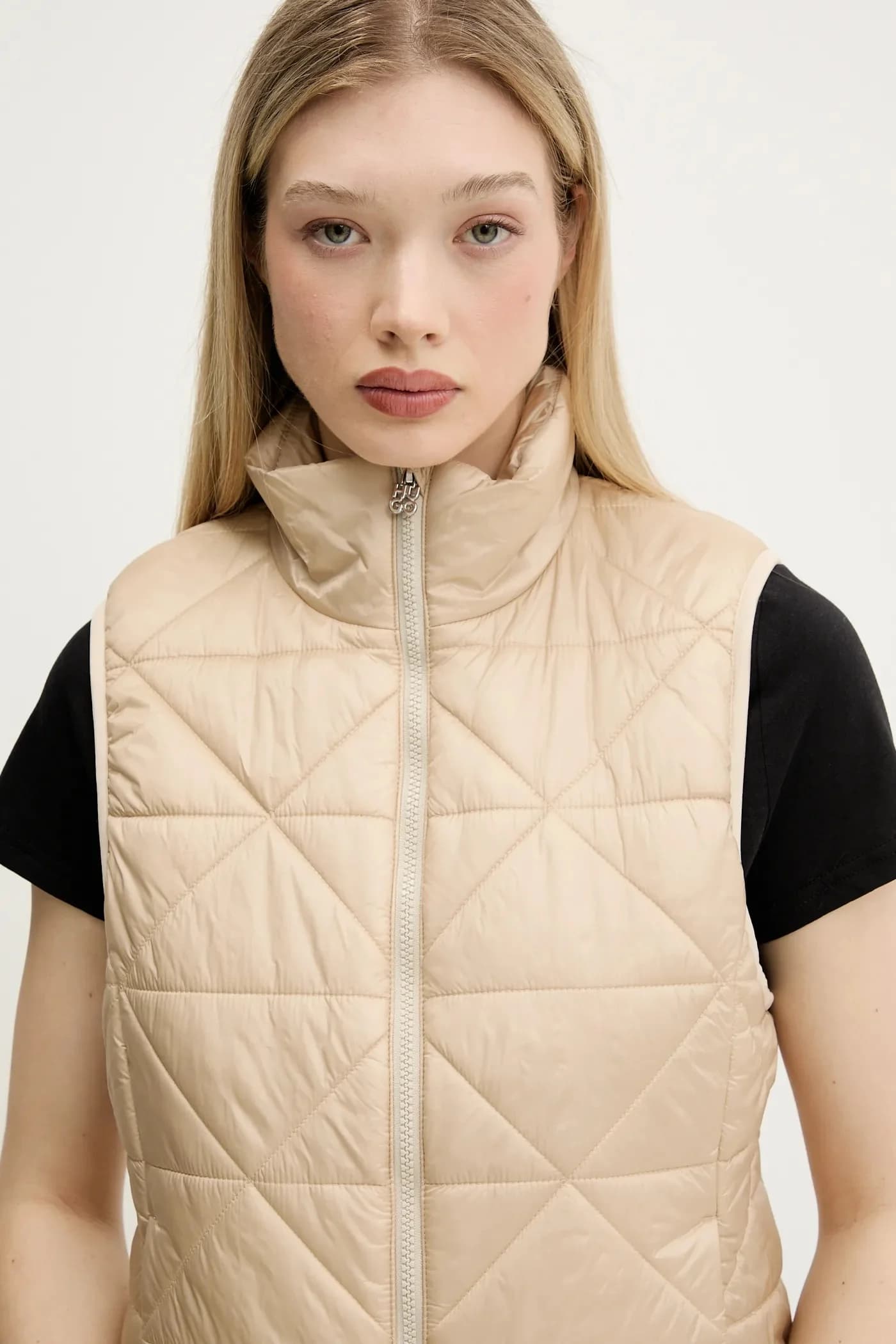 Безрукавка Фандиния-1 - фото 4