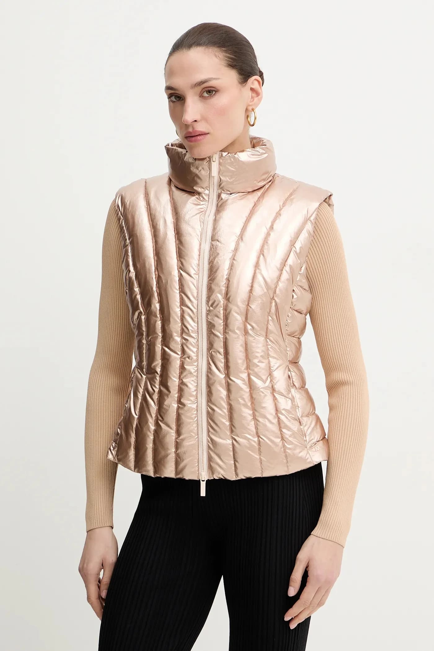 Без рукавов