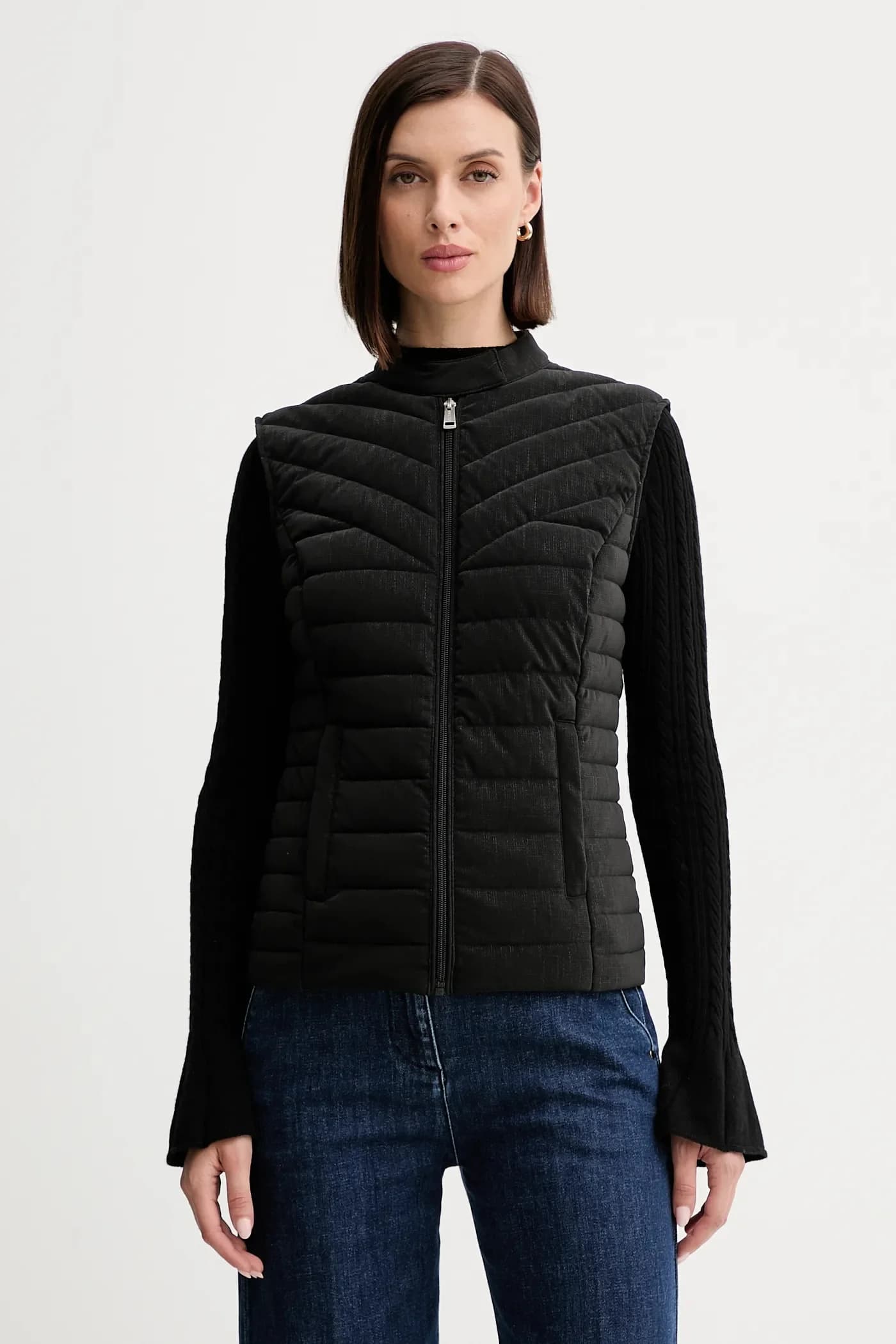 Жилет без рукавов ЭММАНУЭЛЯ