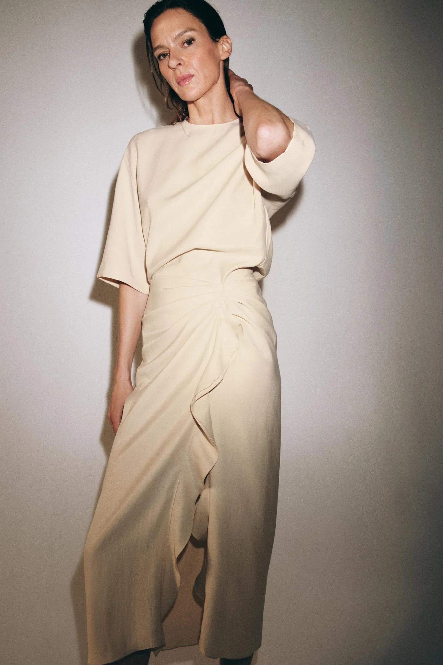 ПЛАТЬЕ МИДИ С ДРАПИРОВКОЙ ИЗ КОЛЛЕКЦИИ ZW