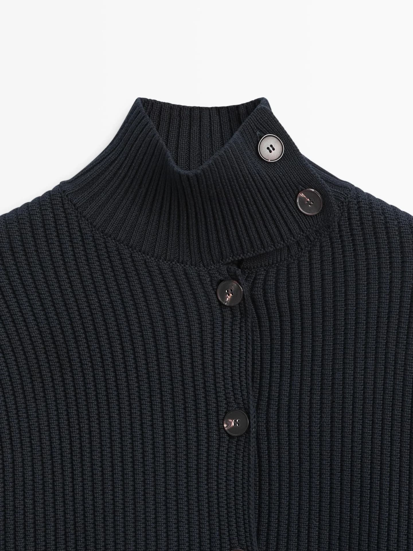 Кардиган хлопковой вязки с высоким воротником - фото 4