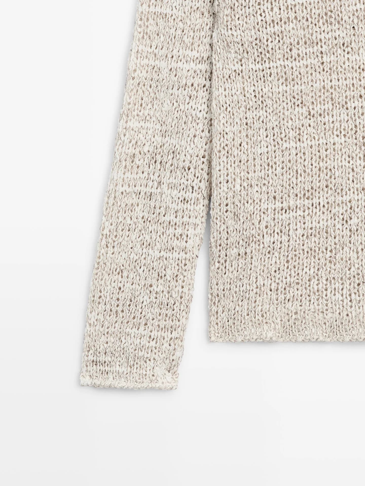 Вязаный свитер с вырезом лодочкой. - фото 6