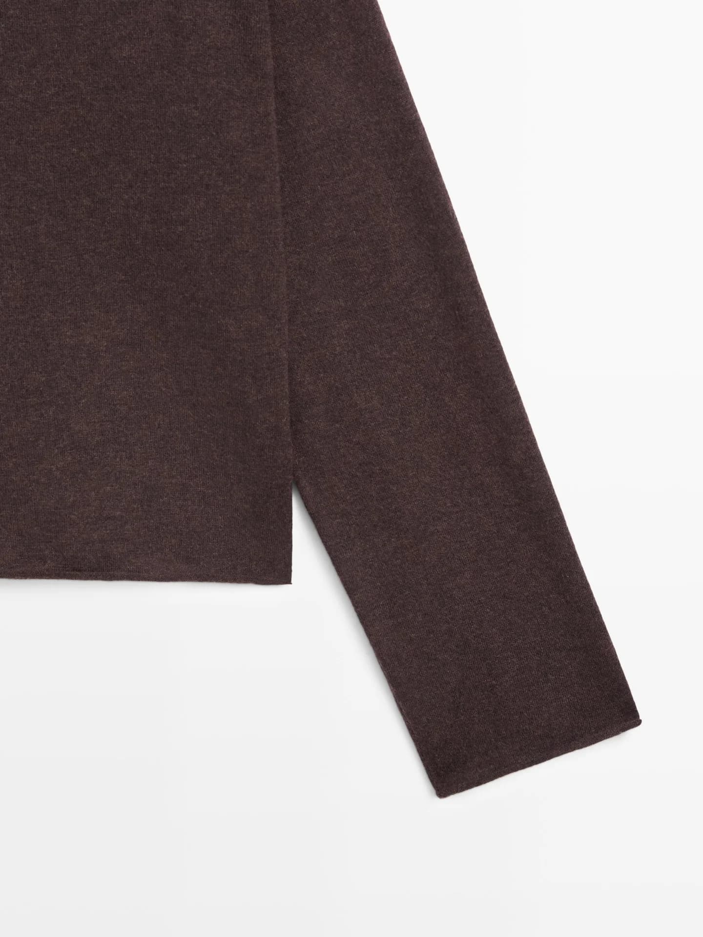 Вязаный шерстяной свитер - фото 3