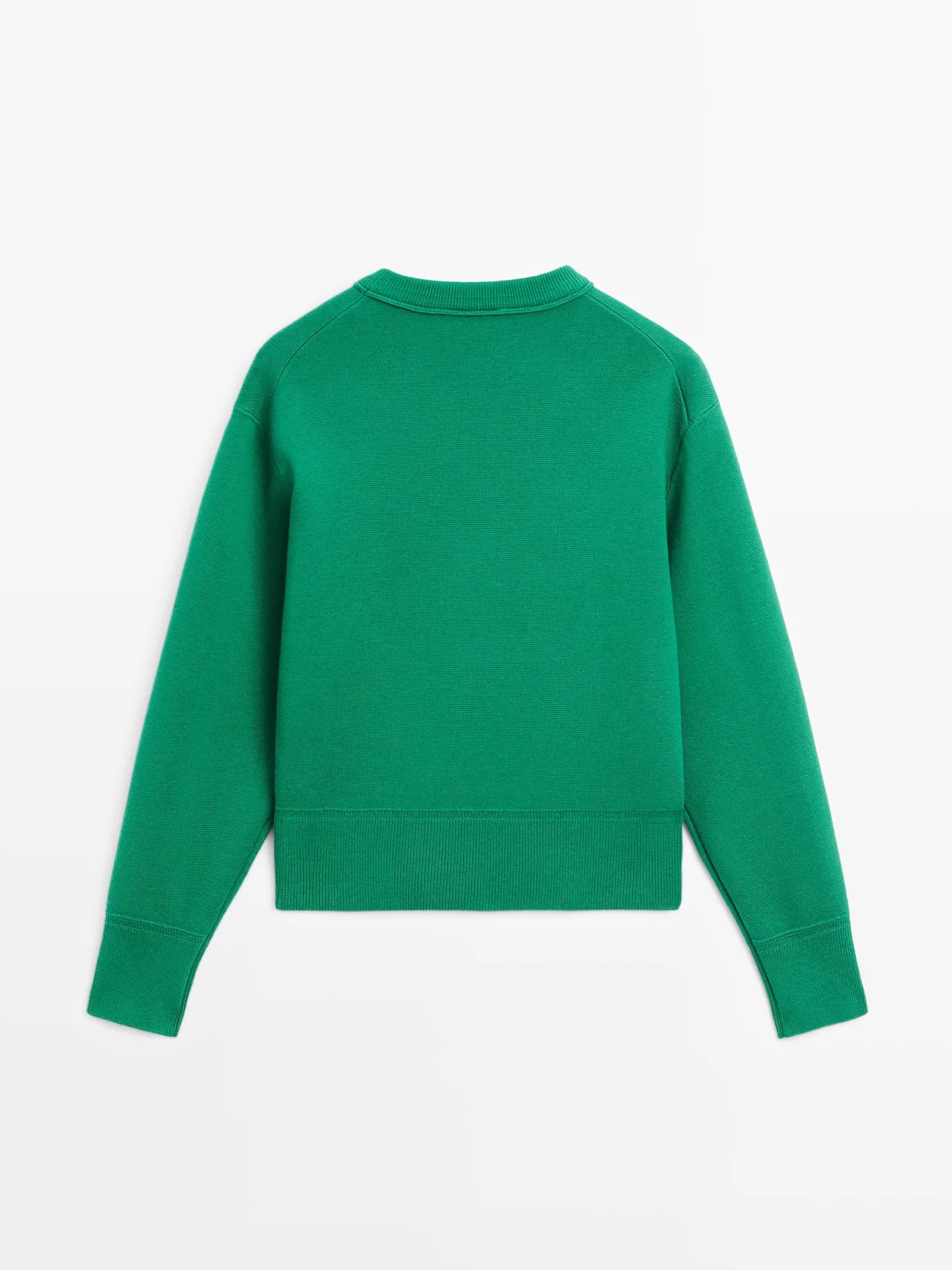 Вязаный свитер из смесового хлопка.