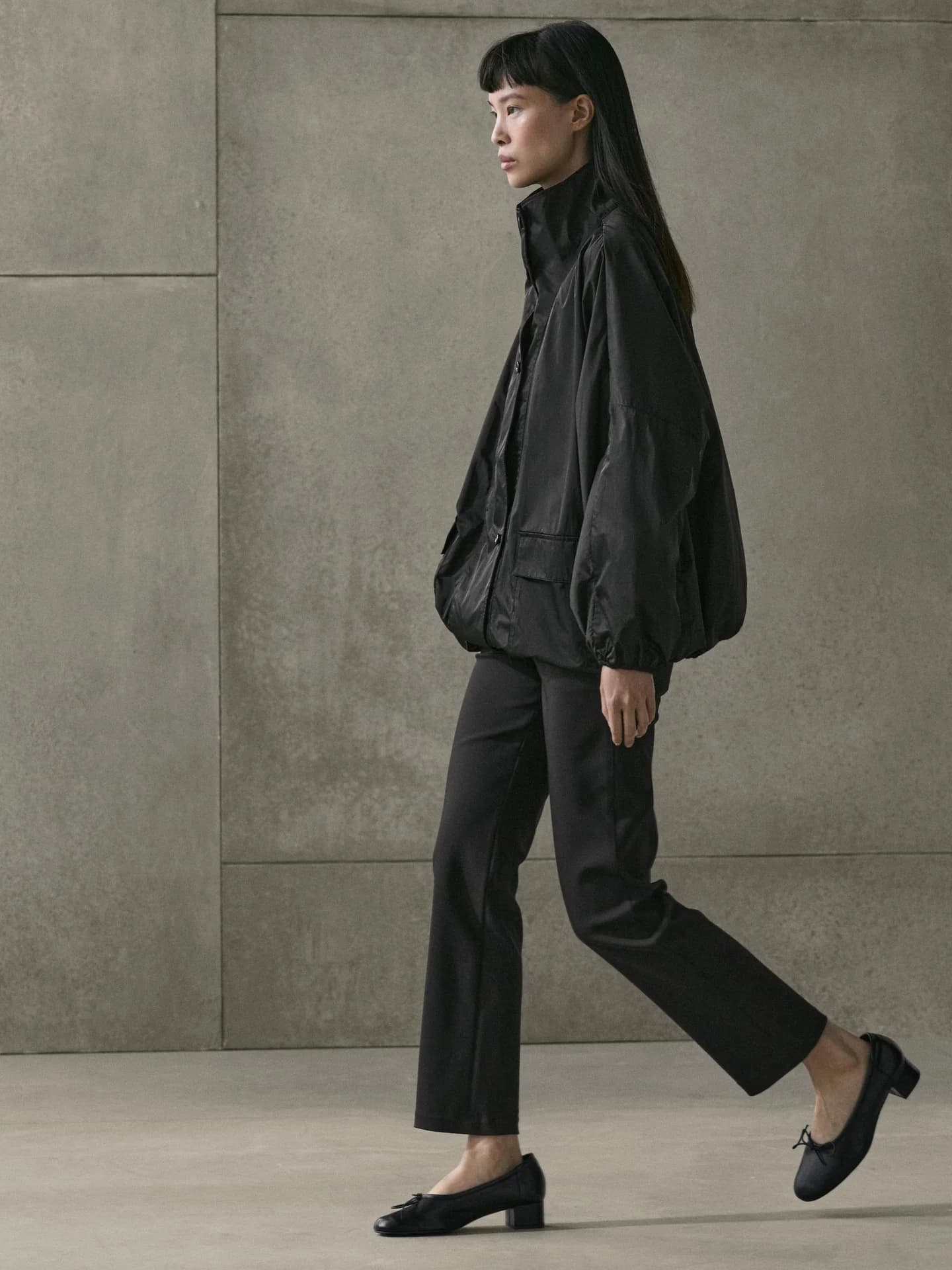 Бомбер с декоративными карманами - фото 6