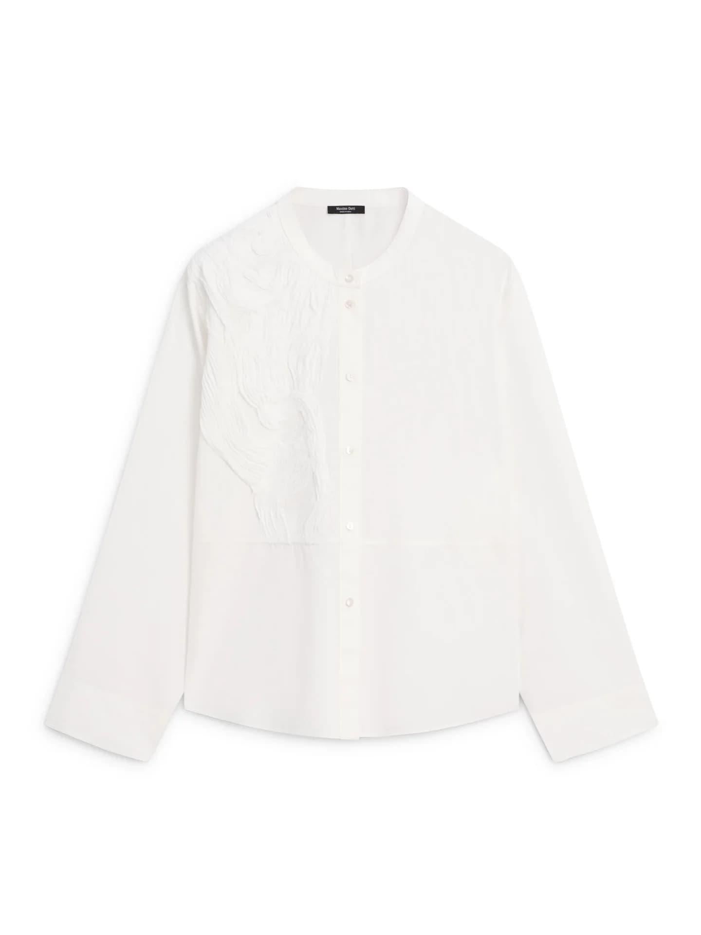 Рубашка из смесового хлопка с декоративной вышивкой - фото 10