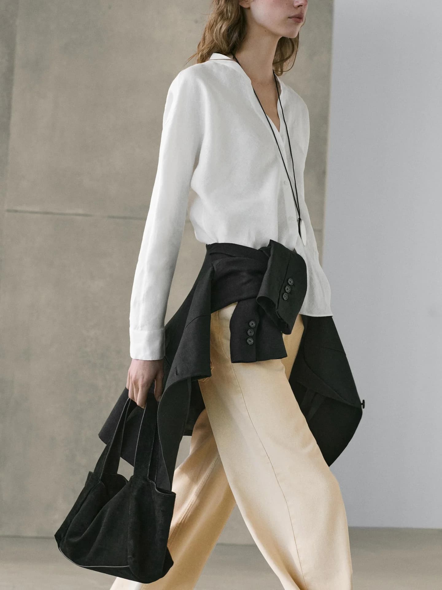 Рубашка из 100% льна с воротником стойкой и застежкой. - фото 5