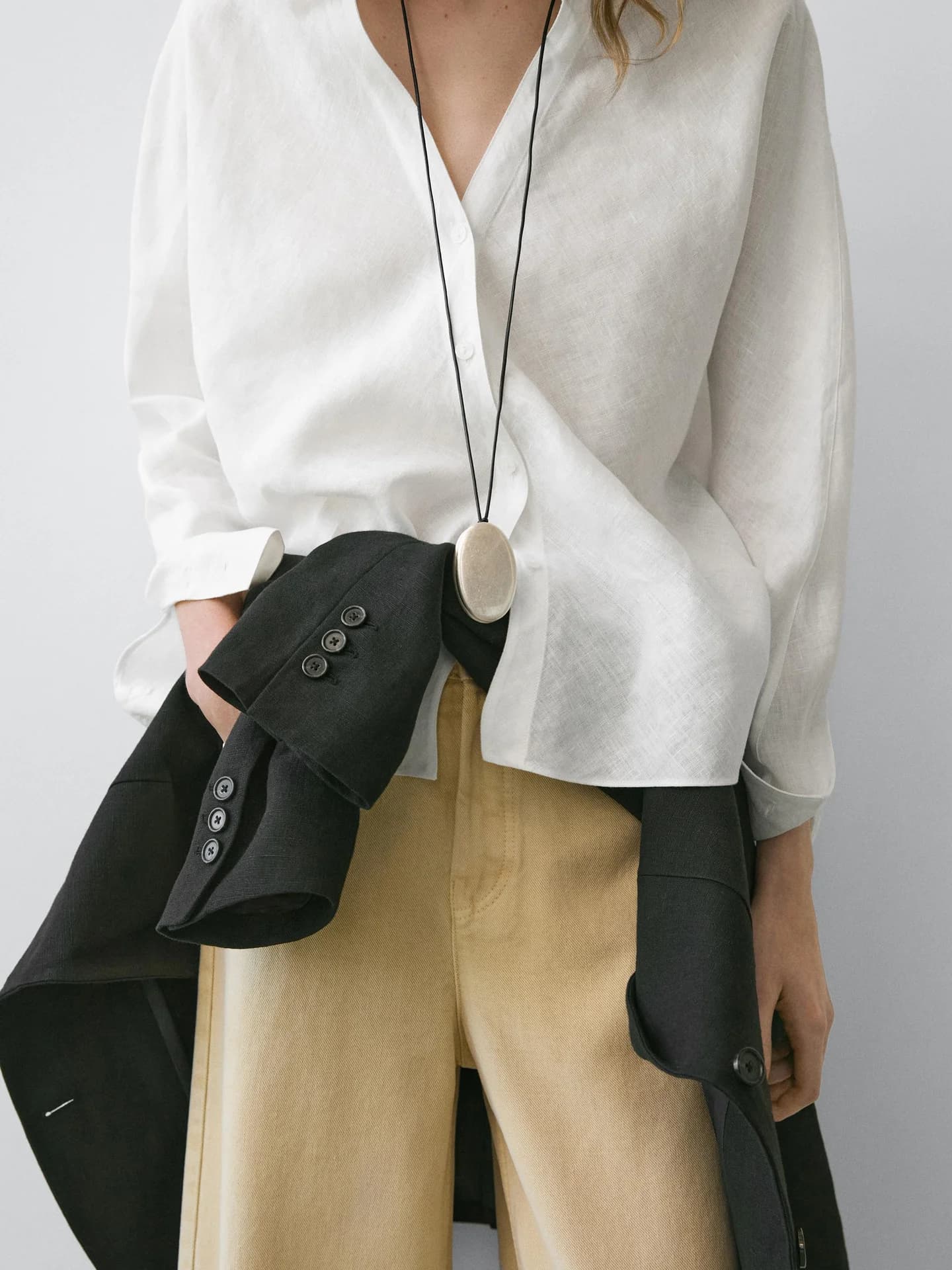 Рубашка из 100% льна с воротником стойкой и застежкой. - фото 8