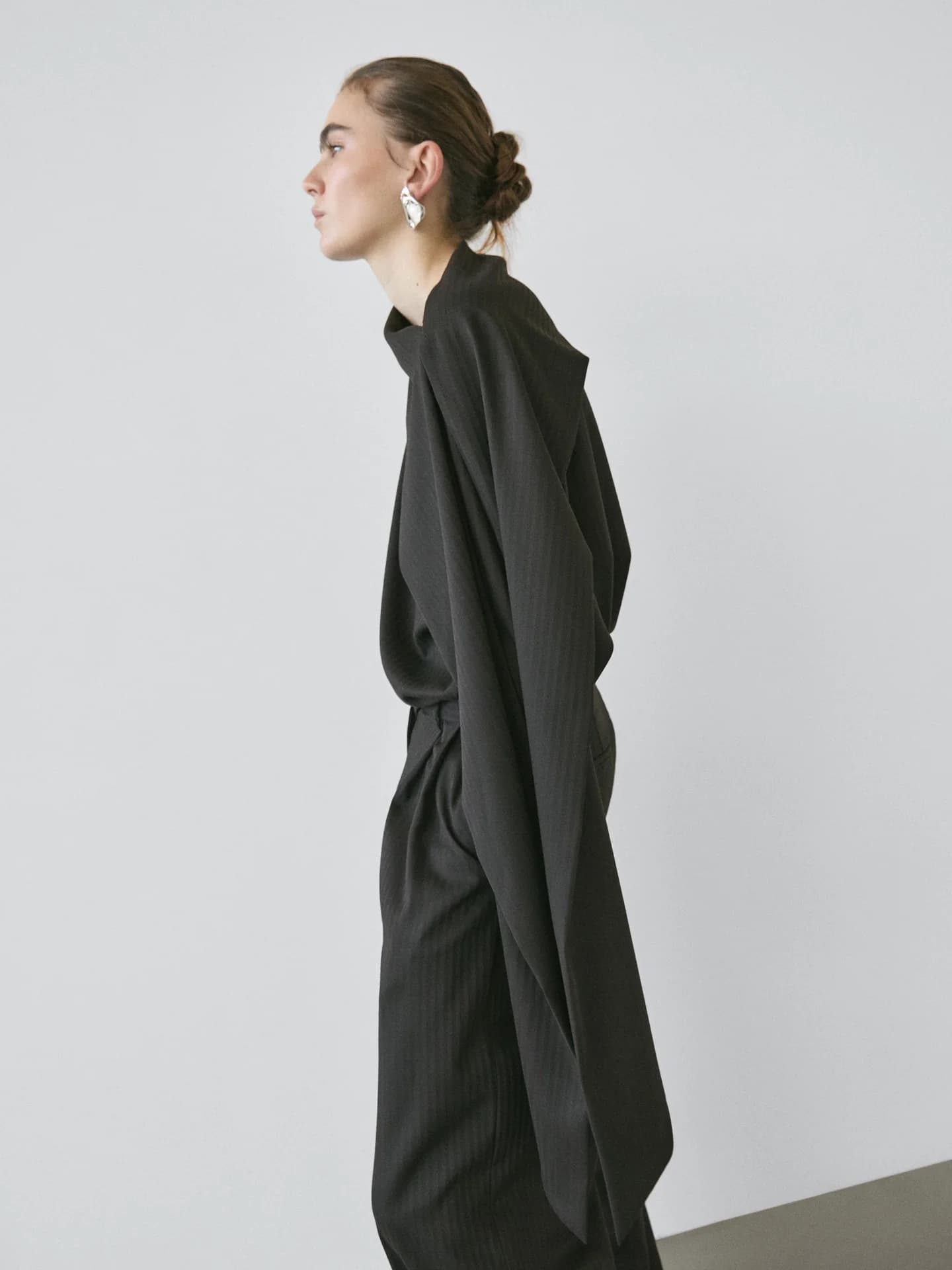 Полосатая блузка с накидкой − СТУДИЯ - фото 9