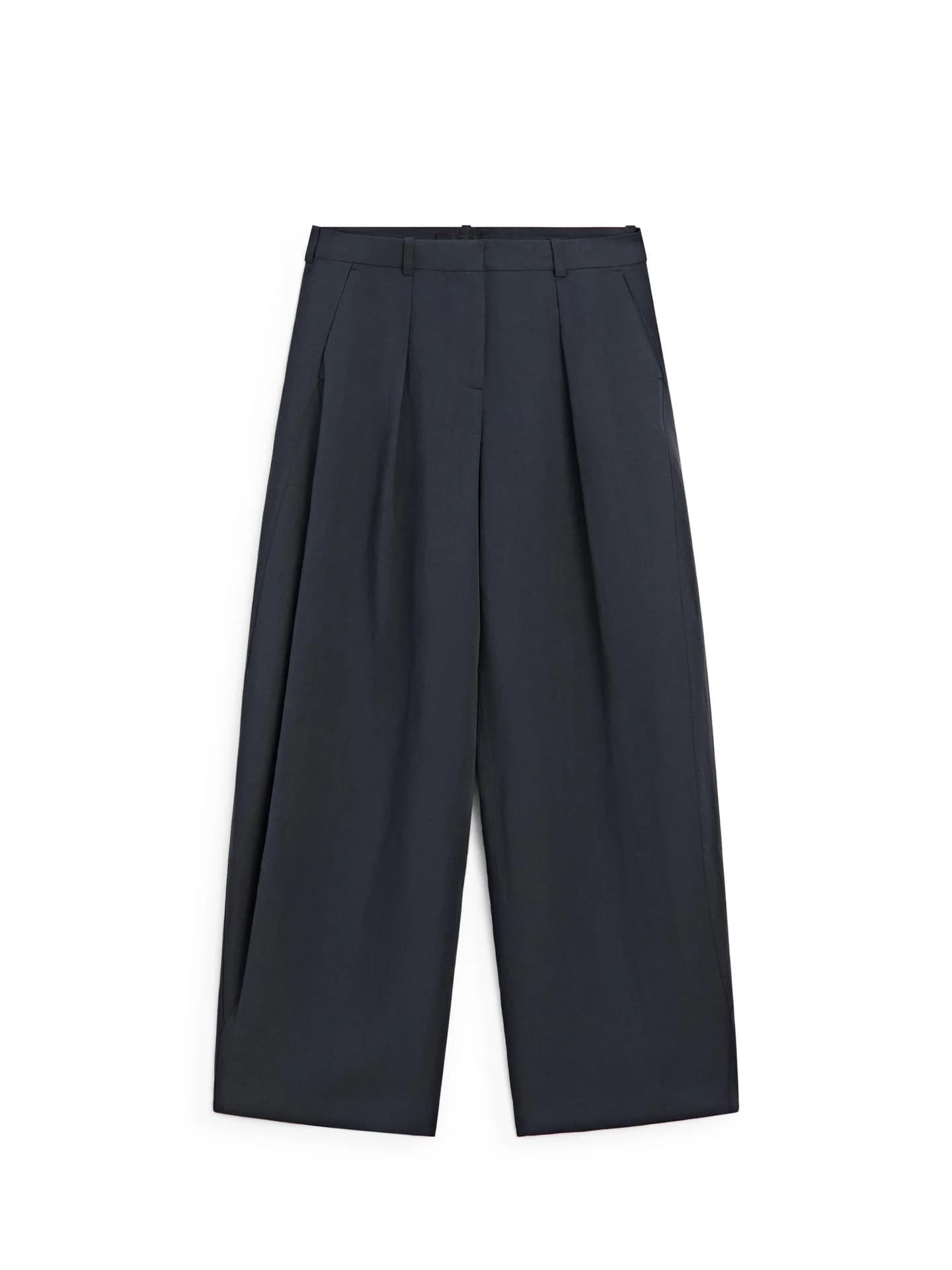 Струящиеся брюки со складками - фото 5