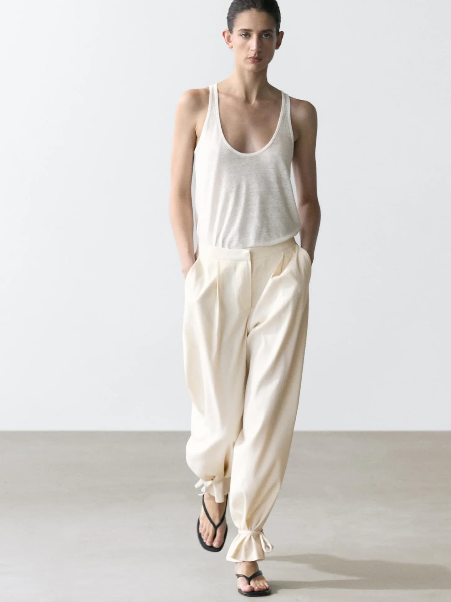 Свободные брюки бочкообразного кроя - фото 3