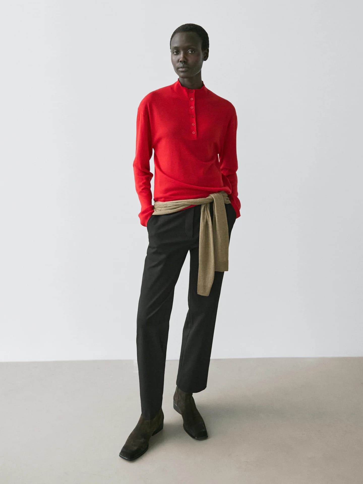 Прямые брюки из технической ткани. - фото 2