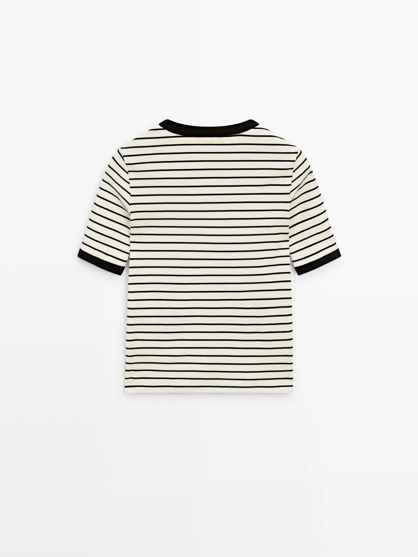 Футболка с короткими рукавами и контрастными полосками. - фото 8