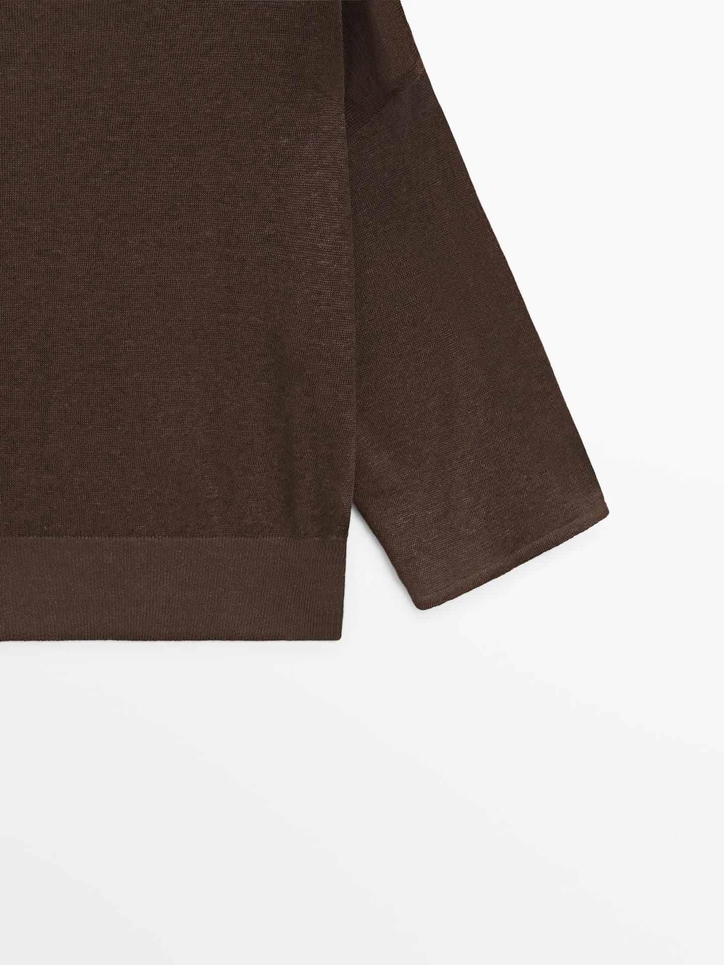 Вязаная льняная футболка с вырезом лодочкой - фото 8