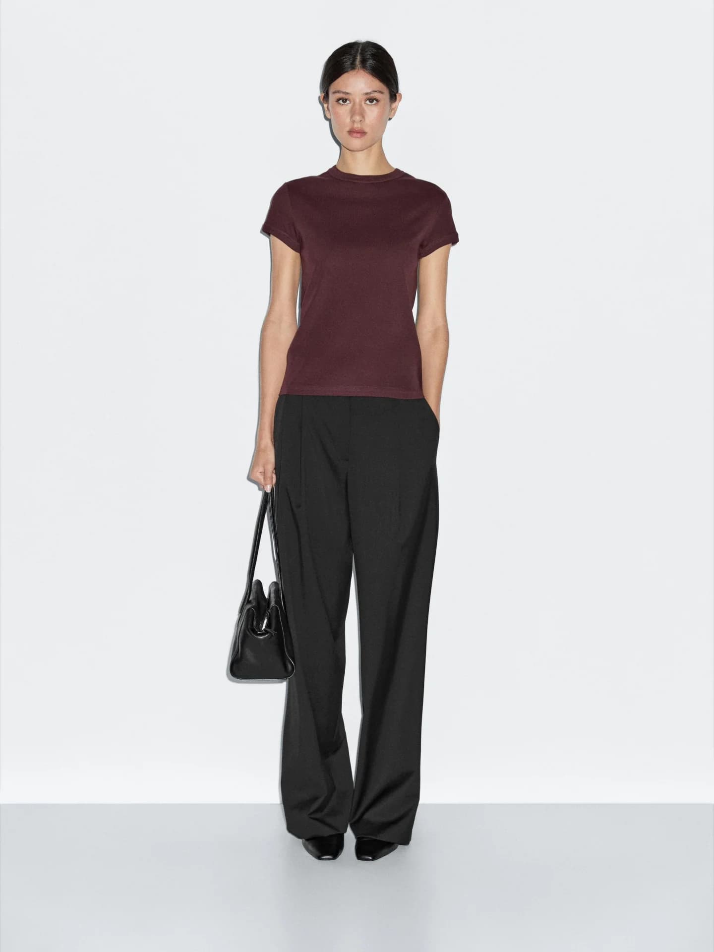 Футболка из 100% хлопка с короткими рукавами. - фото 9