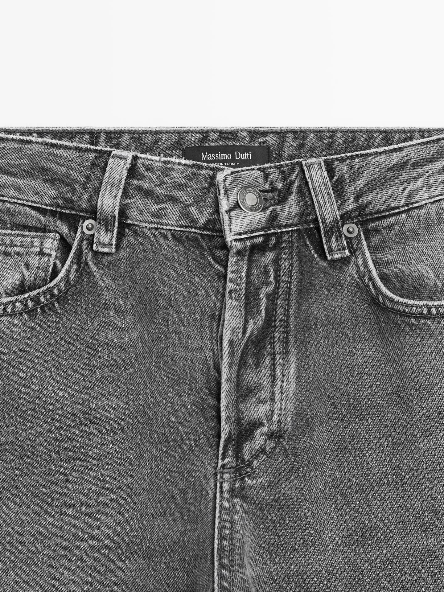 Джинсы со средней посадкой и широкими штанинами - фото 9