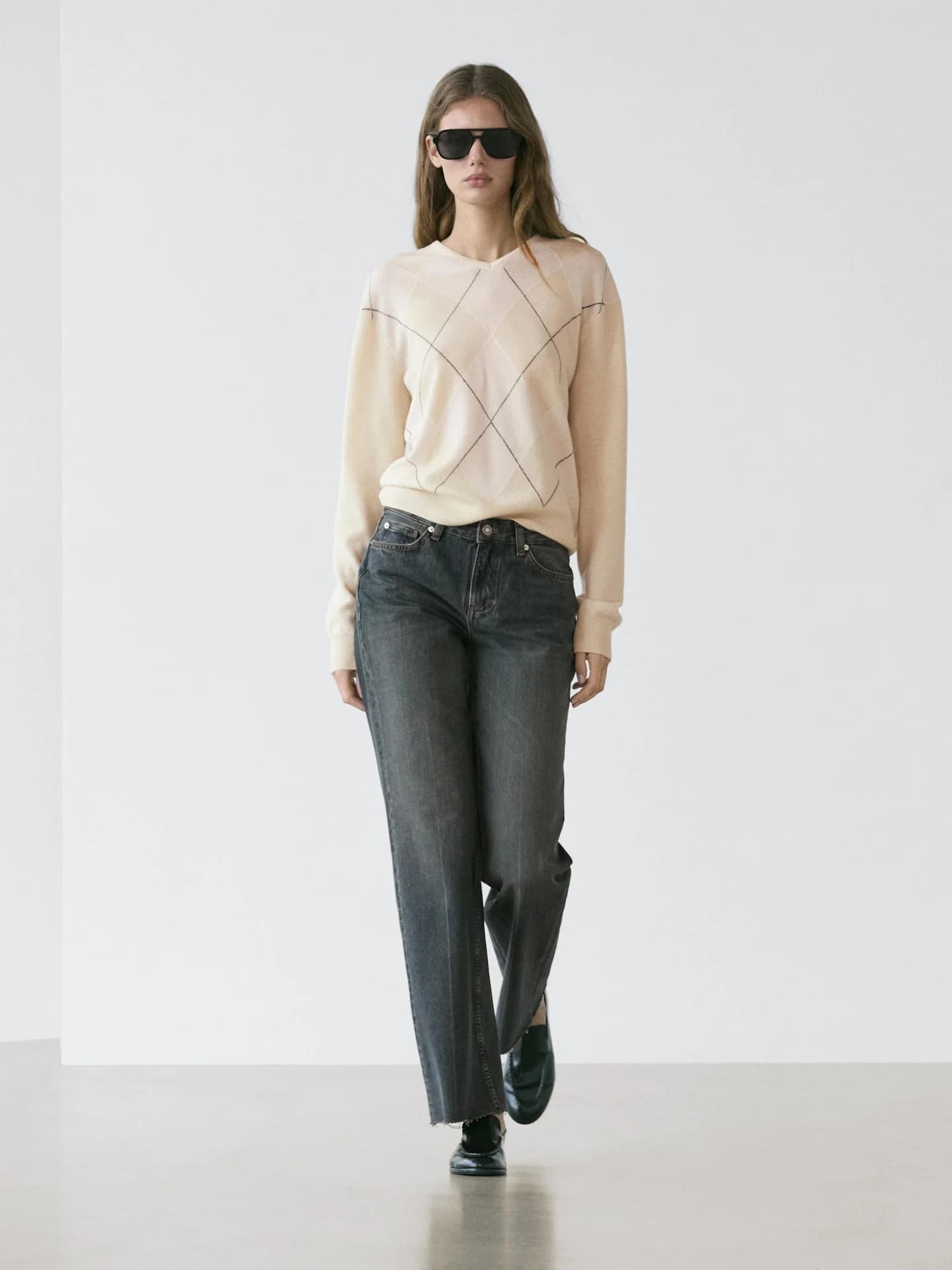 Джинсы прямого кроя