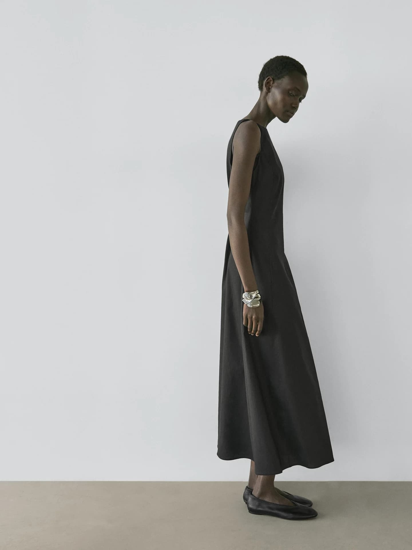 Длинное свободное льняное платье. - фото 9