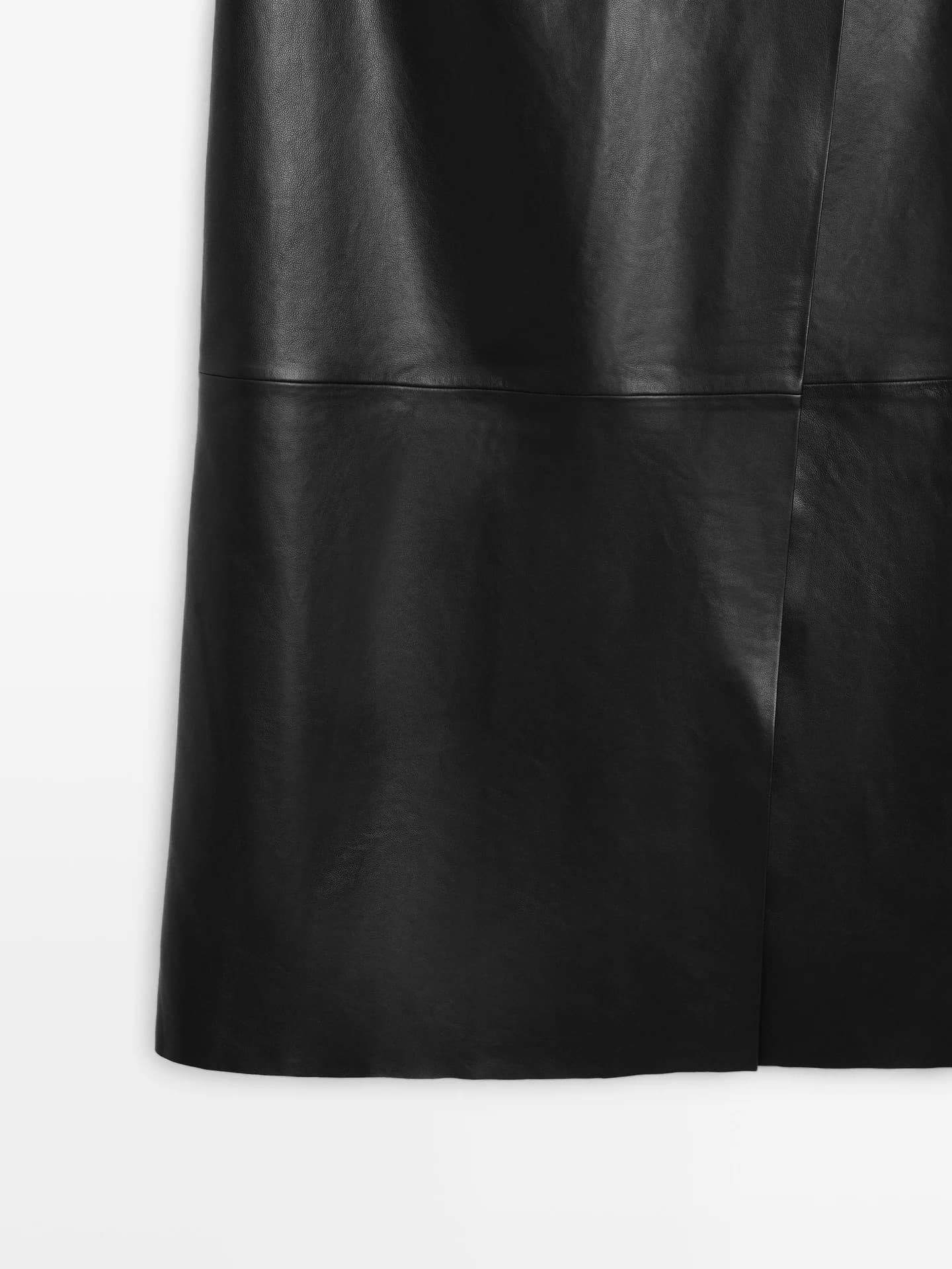 Юбка средней длины из кожи наппа с отстрочкой - фото 7