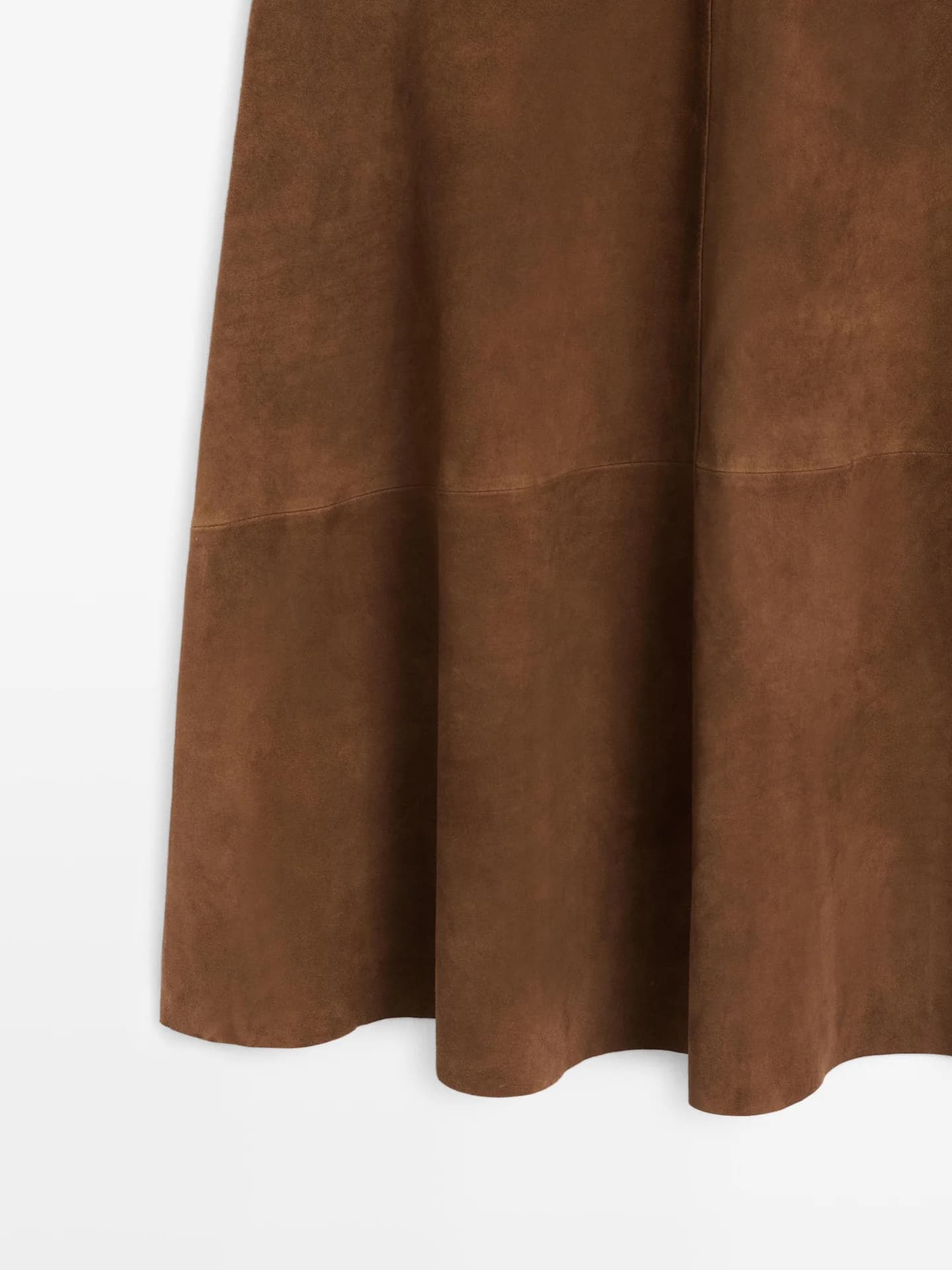 Асимметричная юбка из замши и кожи наппа - фото 5