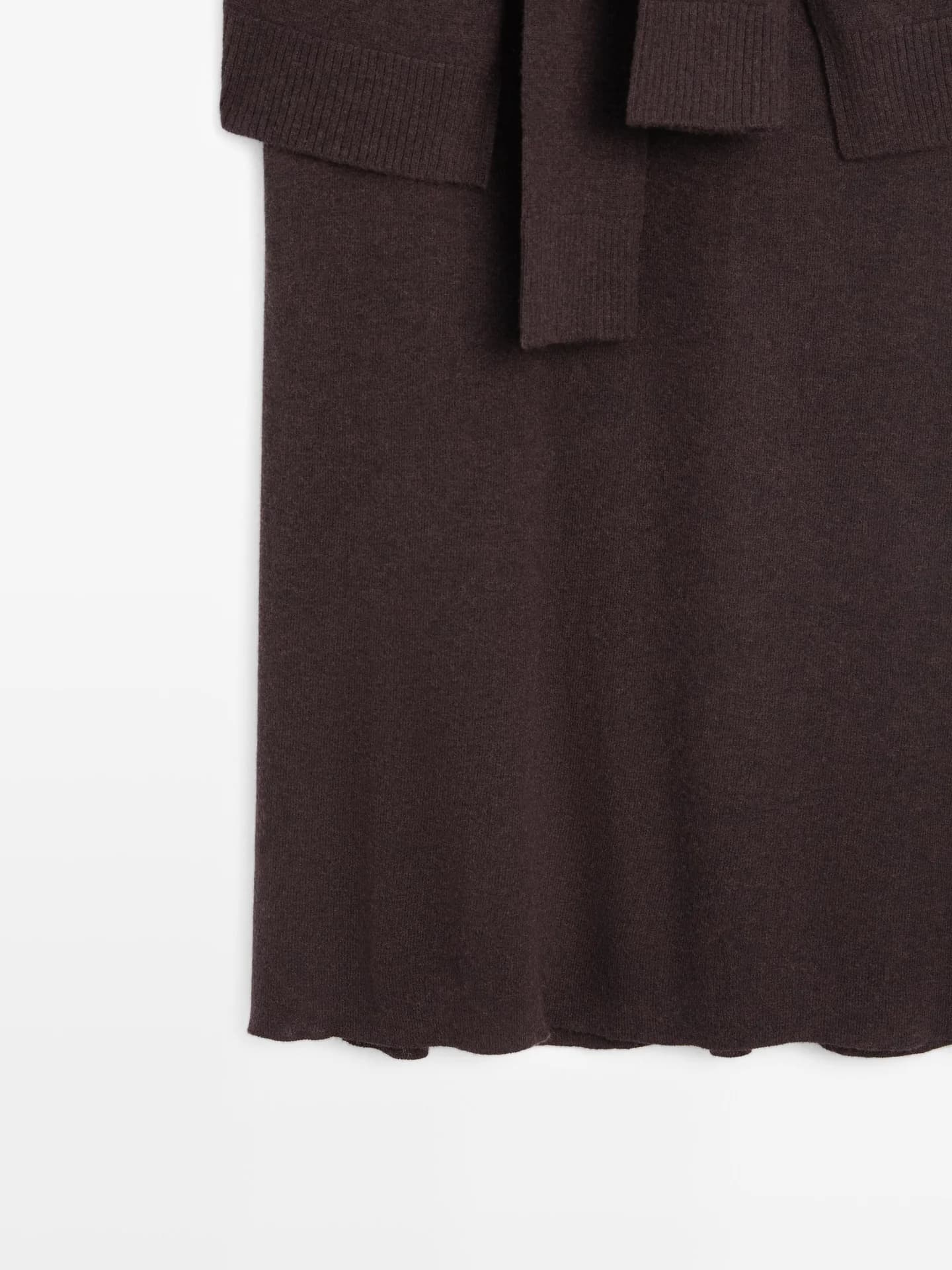 Трикотажная юбка с завязанными рукавами - фото 7